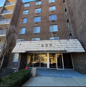 225 S Rohlwing Rd 60074 60074-unit#607-Palatine-IL