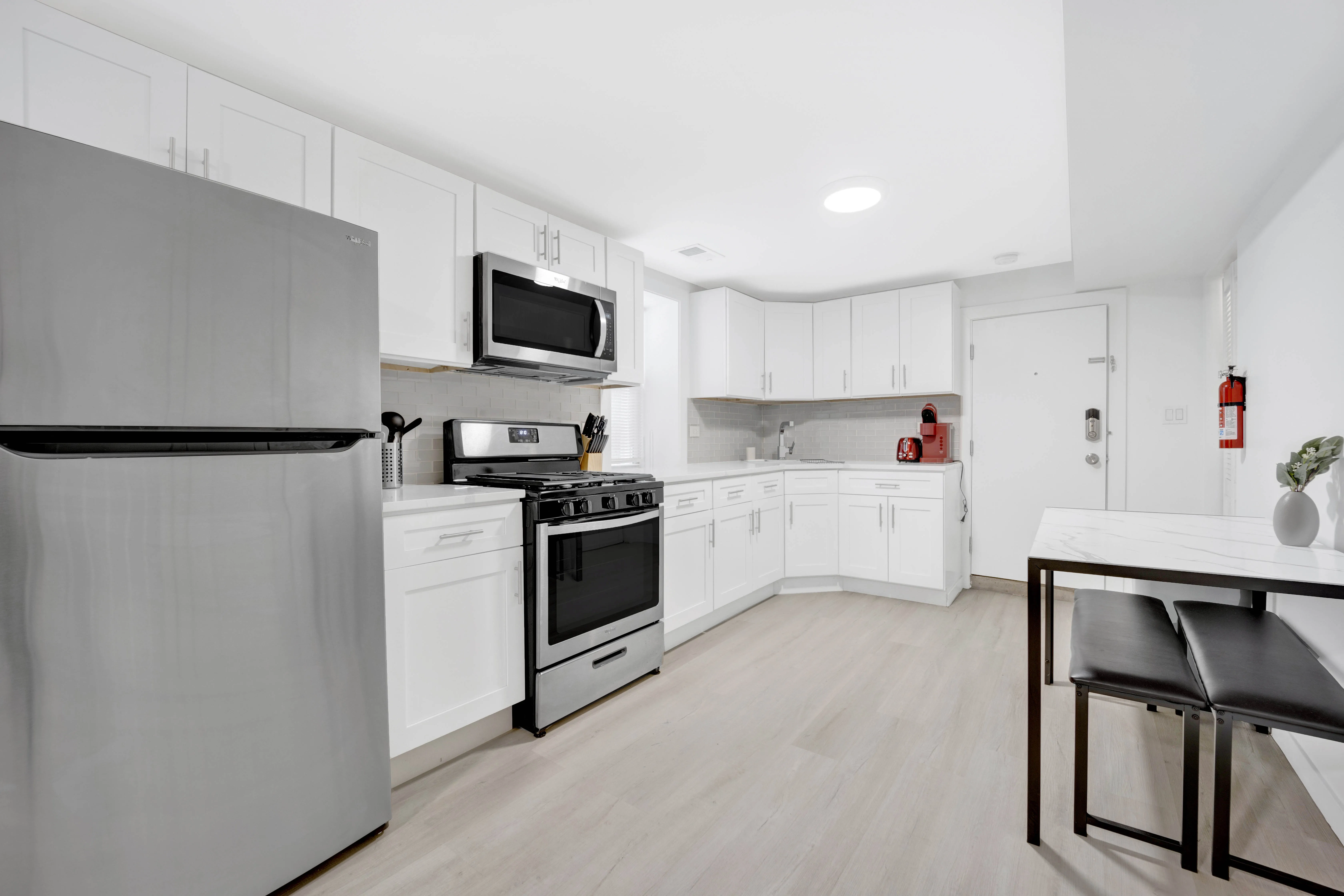 1226 W 31st Pl 60608 60608-unit#1R-Chicago-IL