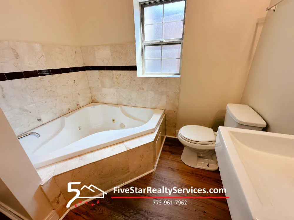 4518 N Kedzie Ave 60625 60625-unit#2A-Chicago-IL
