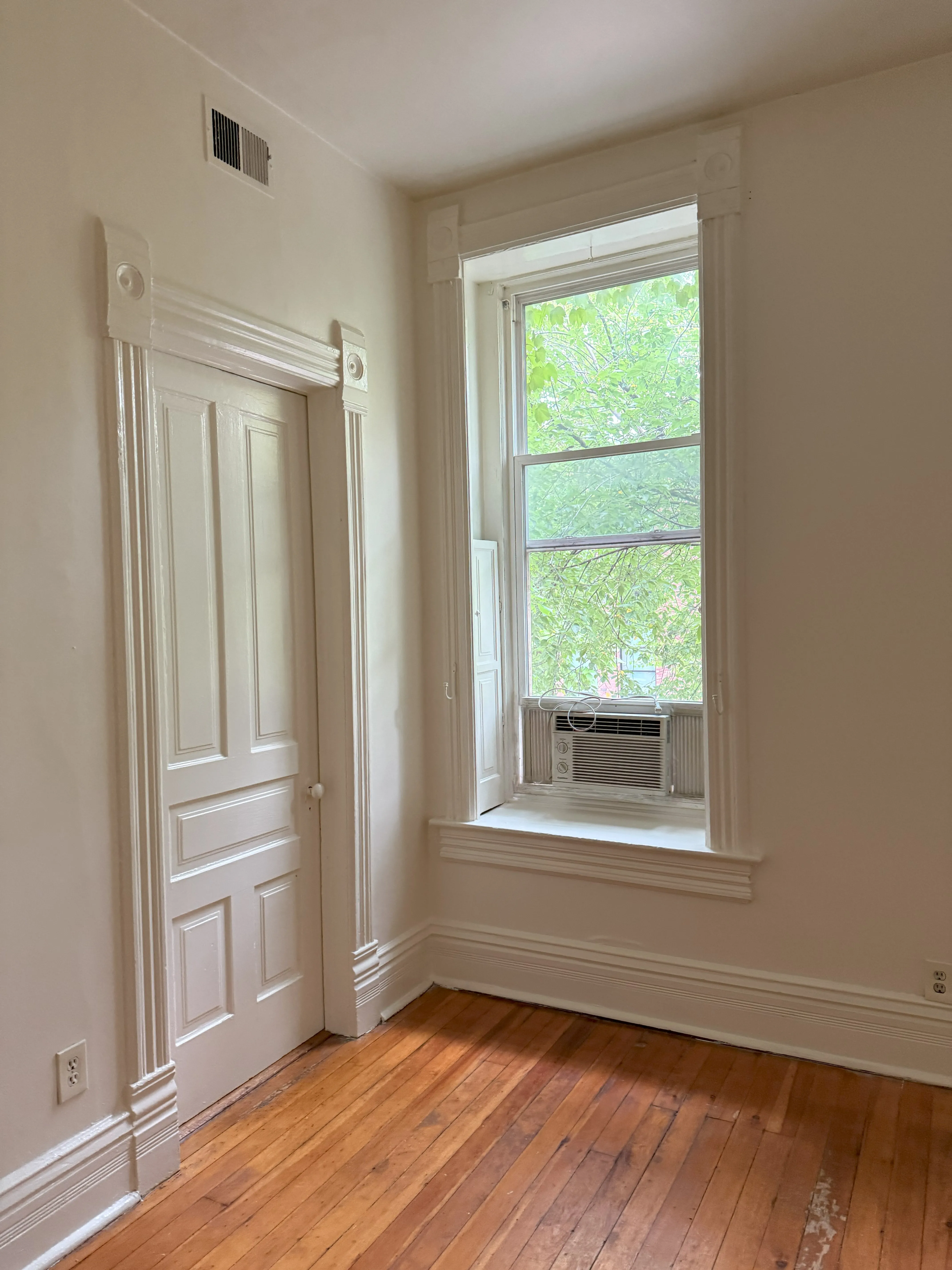 2059 N CLIFTON AVE 60614-2059 n. clifton-unit#1-Chicago-IL