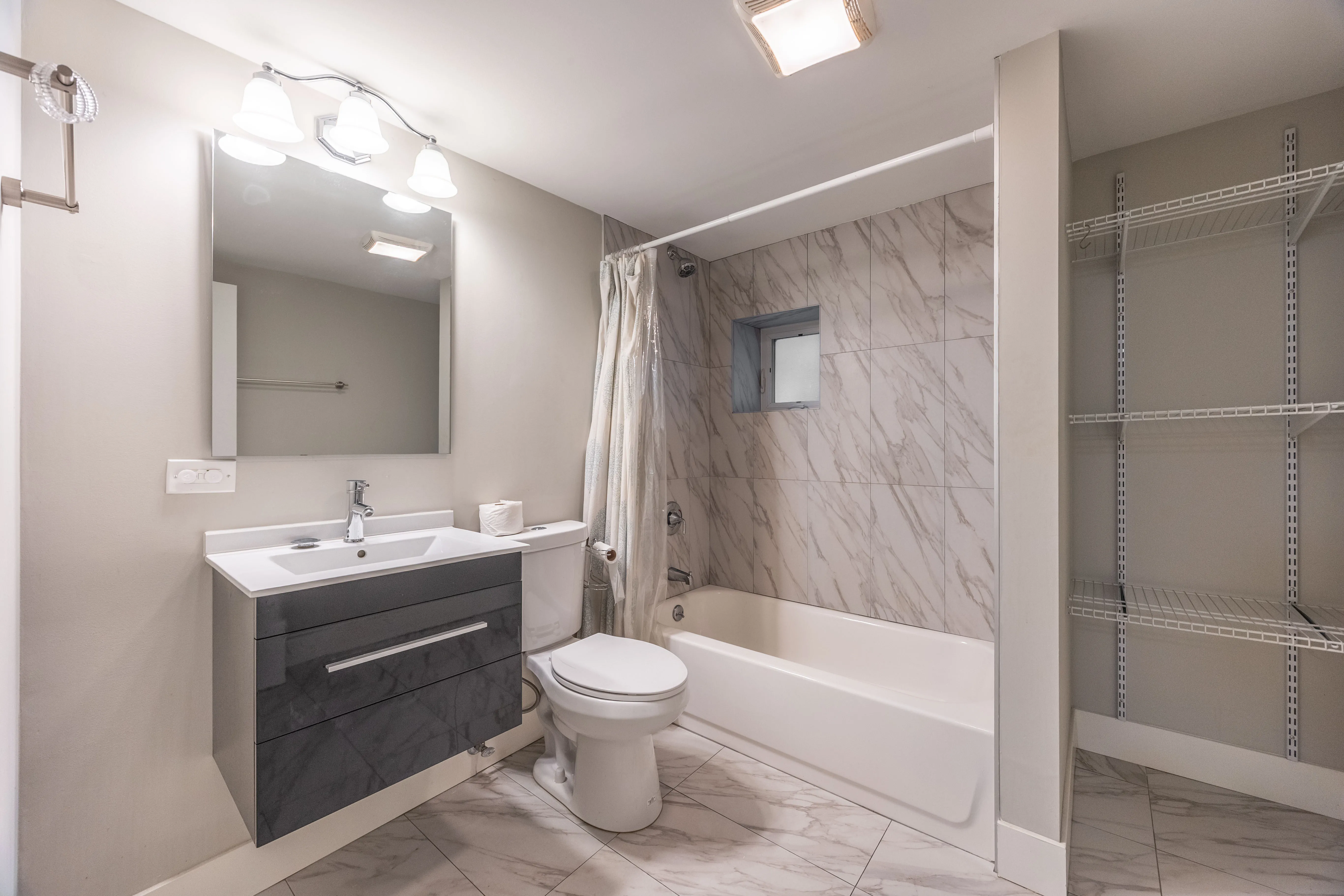 3022 N Avers Ave   60618 60618-unit#1-Chicago-IL