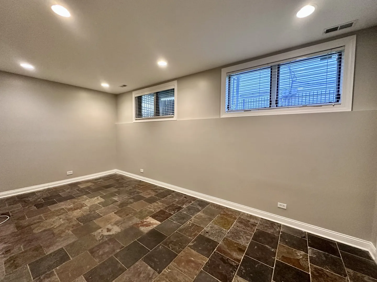 3122 N Paulina St   60657 60657-Chicago-IL