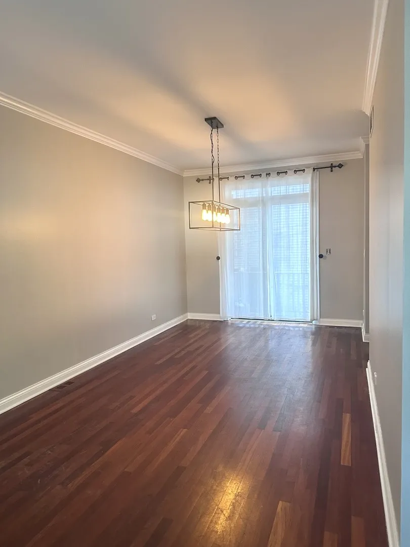 3122 N Paulina St   60657 60657-Chicago-IL