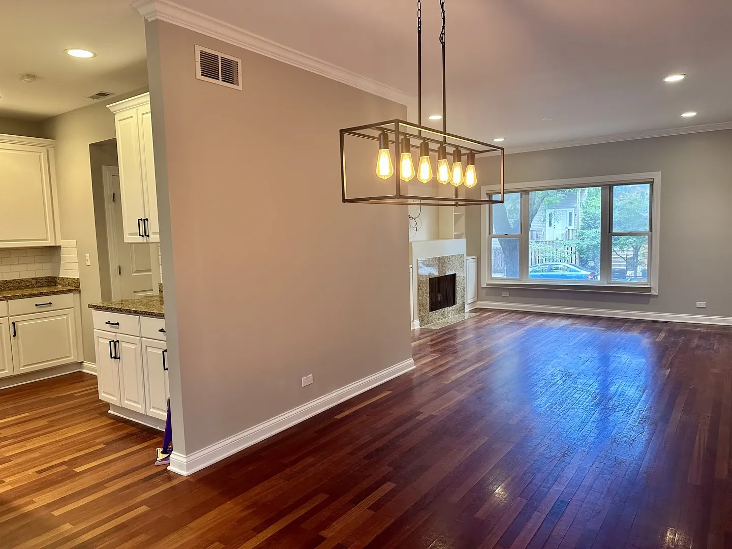 3122 N Paulina St   60657 60657-Chicago-IL