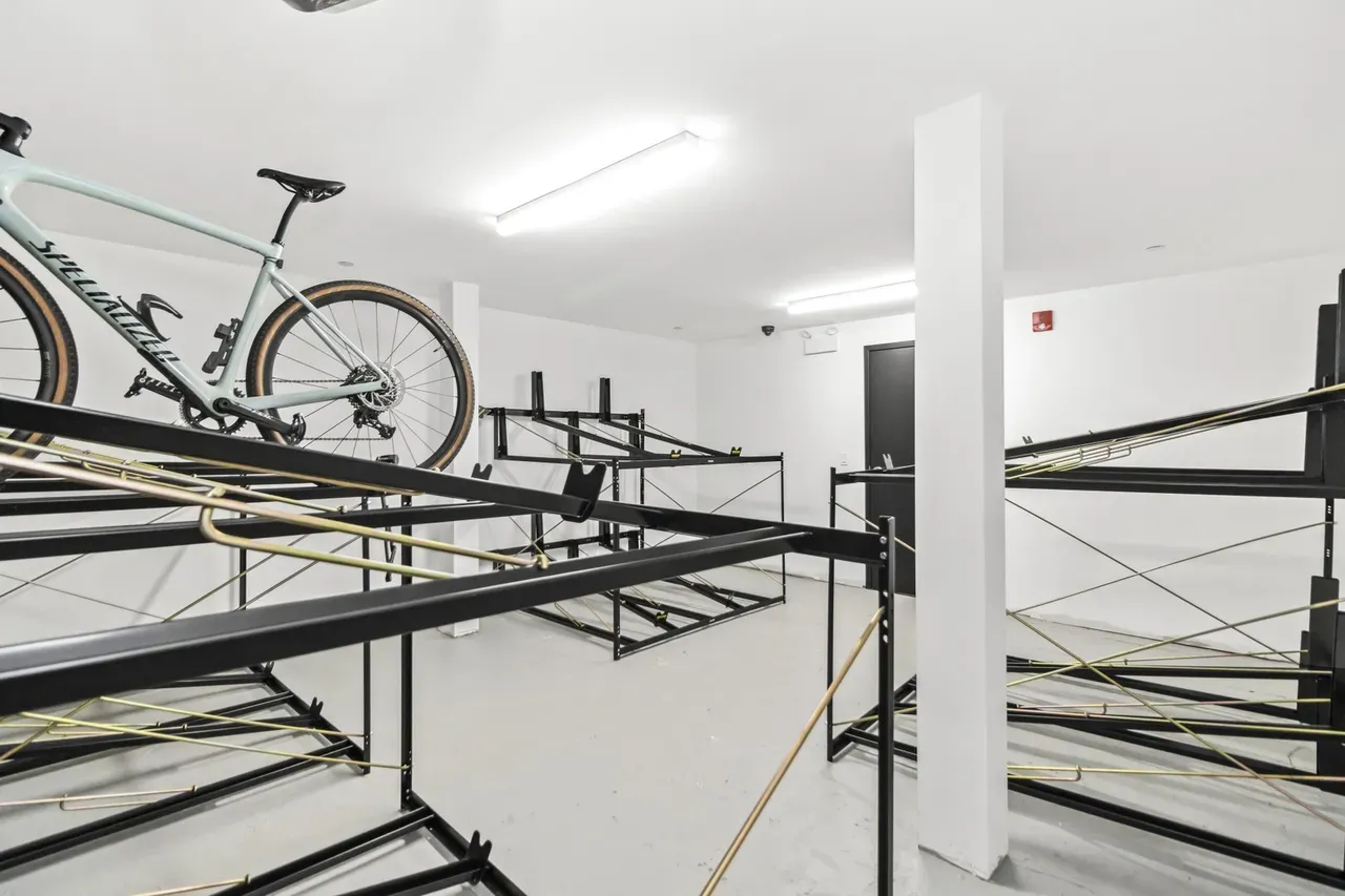 153 W Ohio St   60654 60654-unit#103-Chicago-IL