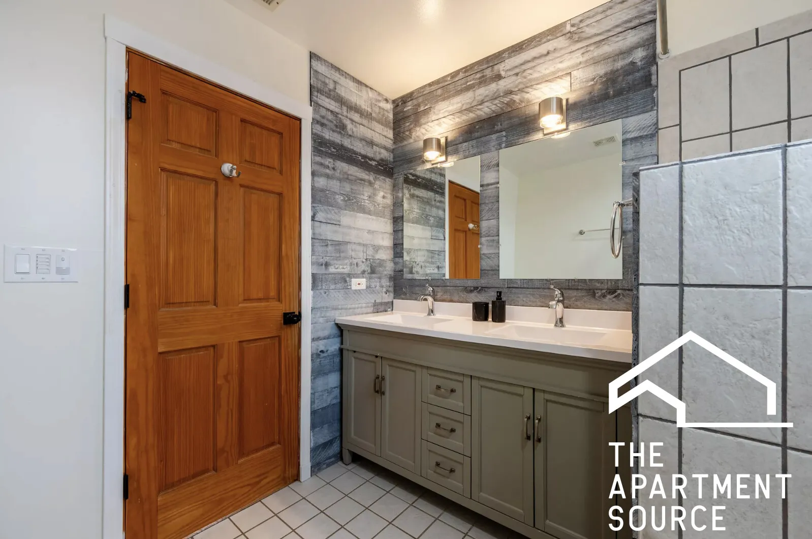 3913 N Kenneth Ave   60641 60641-unit#2-Chicago-IL