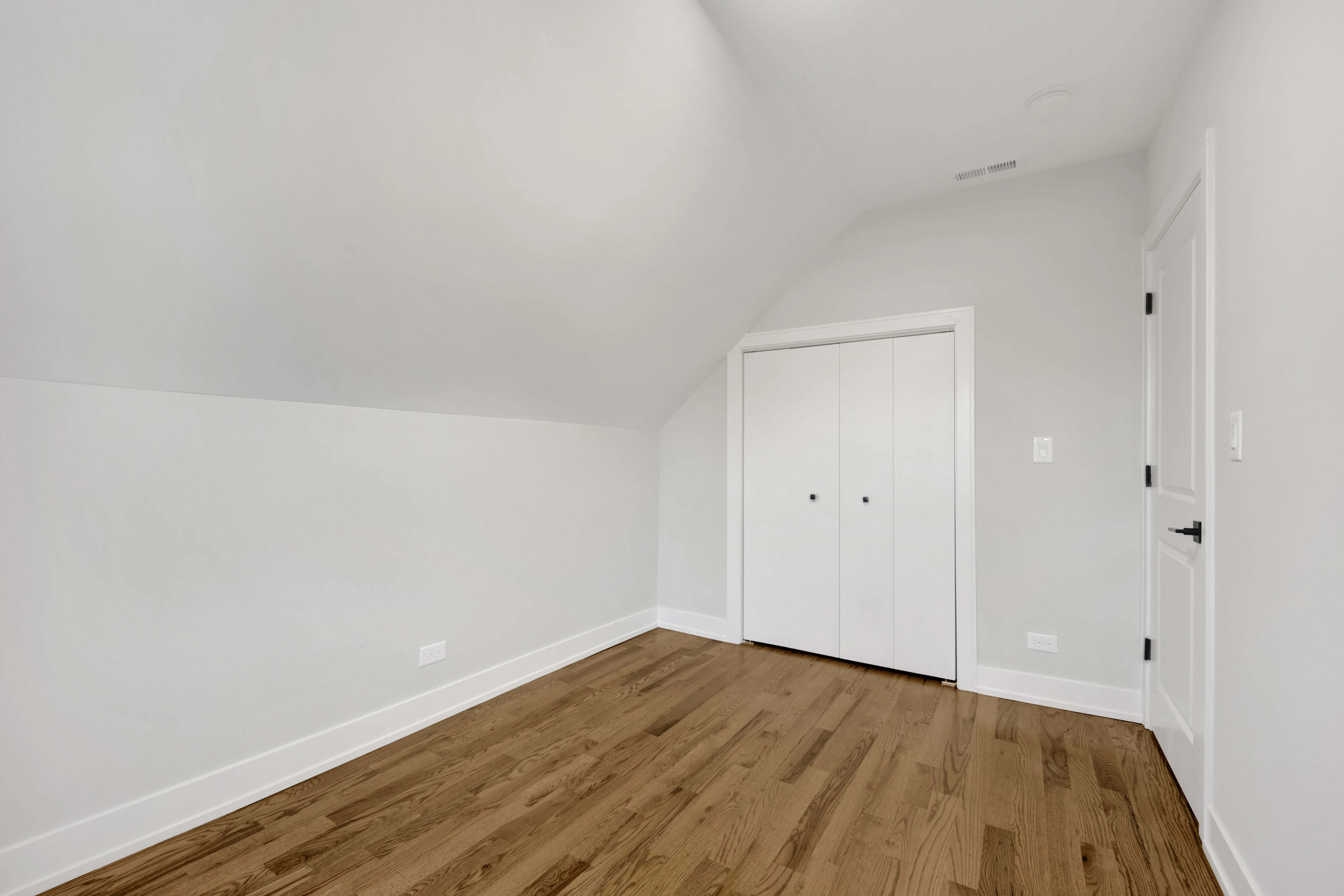 3300 W Pershing Rd   60632 60632-unit#3R-Chicago-IL