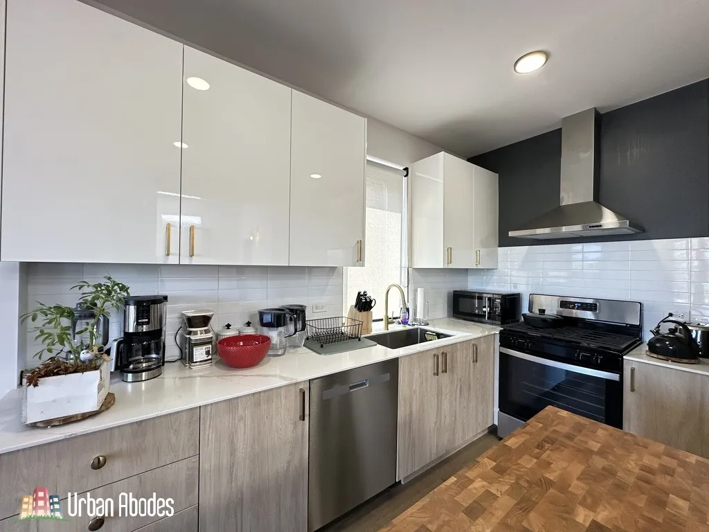 908 N California Ave   60622 60622-unit#4-Chicago-IL