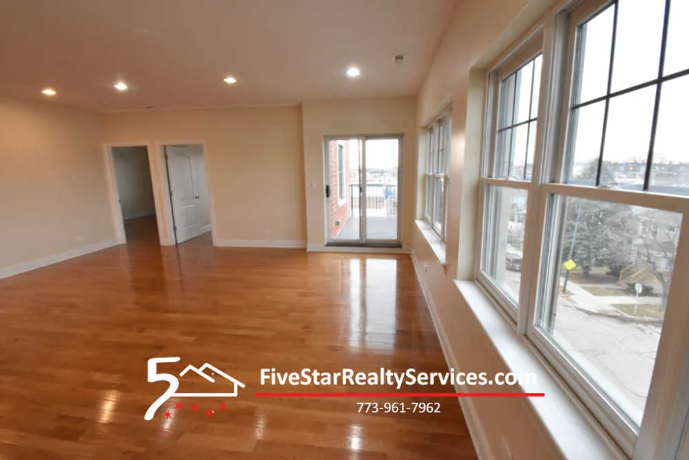 3705 N Kedzie Ave 60618 60618-unit#403-Chicago-IL