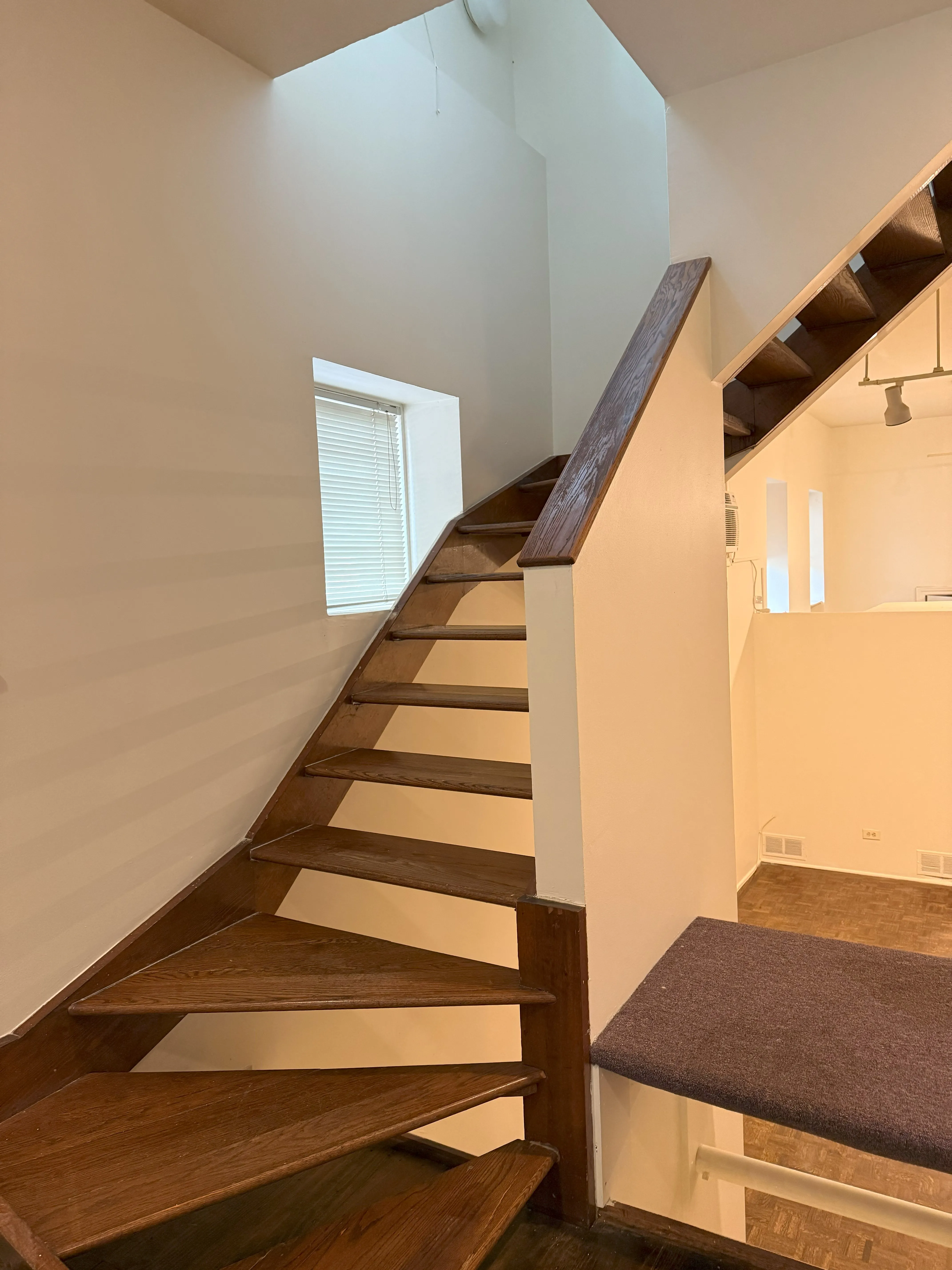 2059 N CLIFTON AVE 60614-2059 n. clifton-unit#1-Chicago-IL