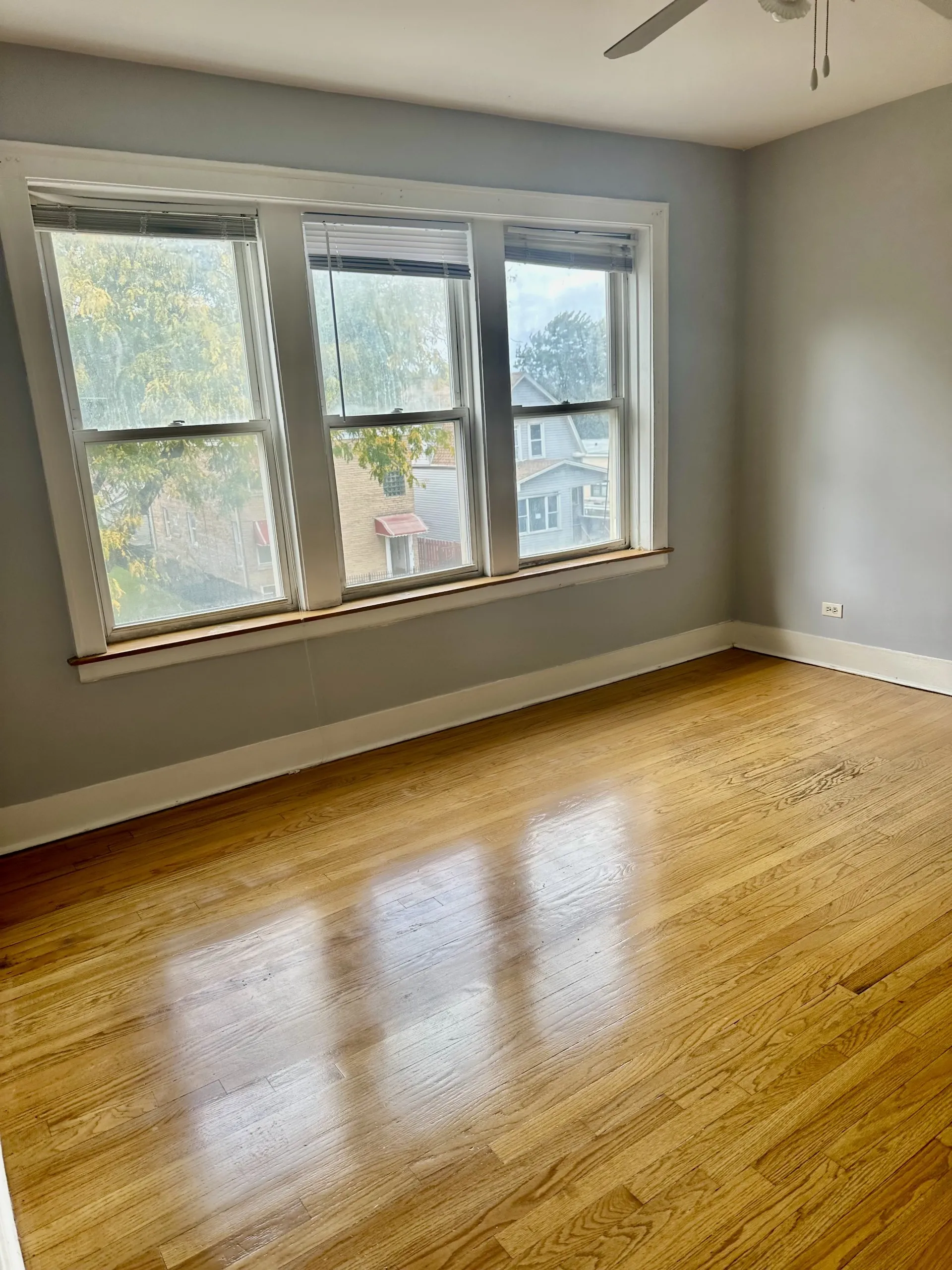 5031 N Harding Ave 60625 60625-unit#2W-Chicago-IL