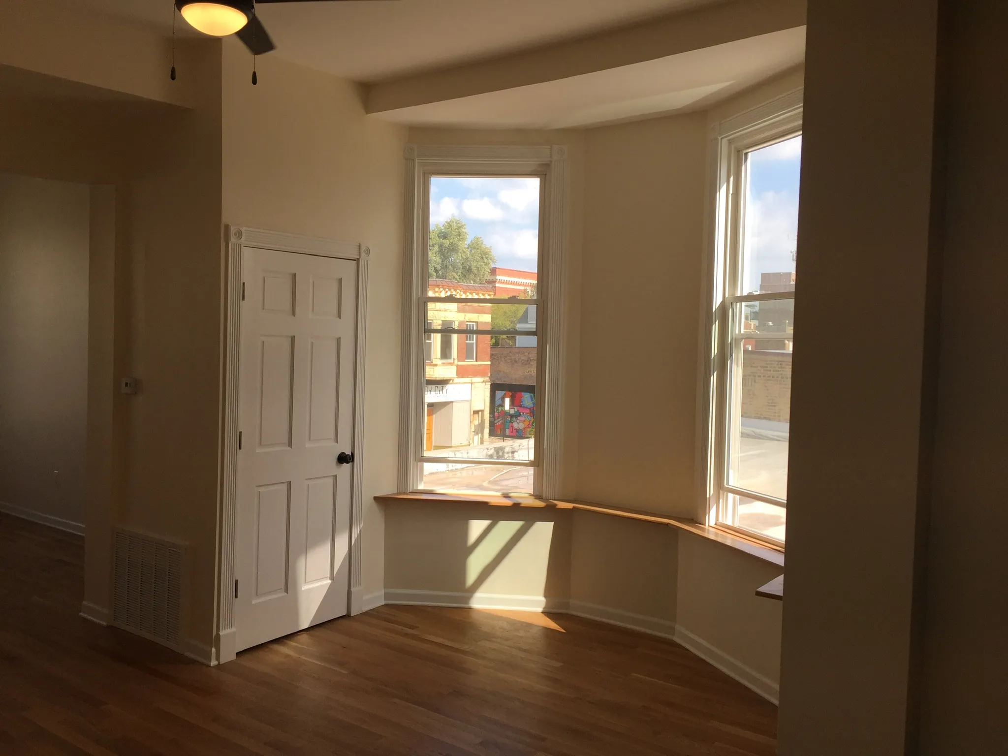 3033 W Belmont Ave 60618 60618-unit#2-Chicago-IL