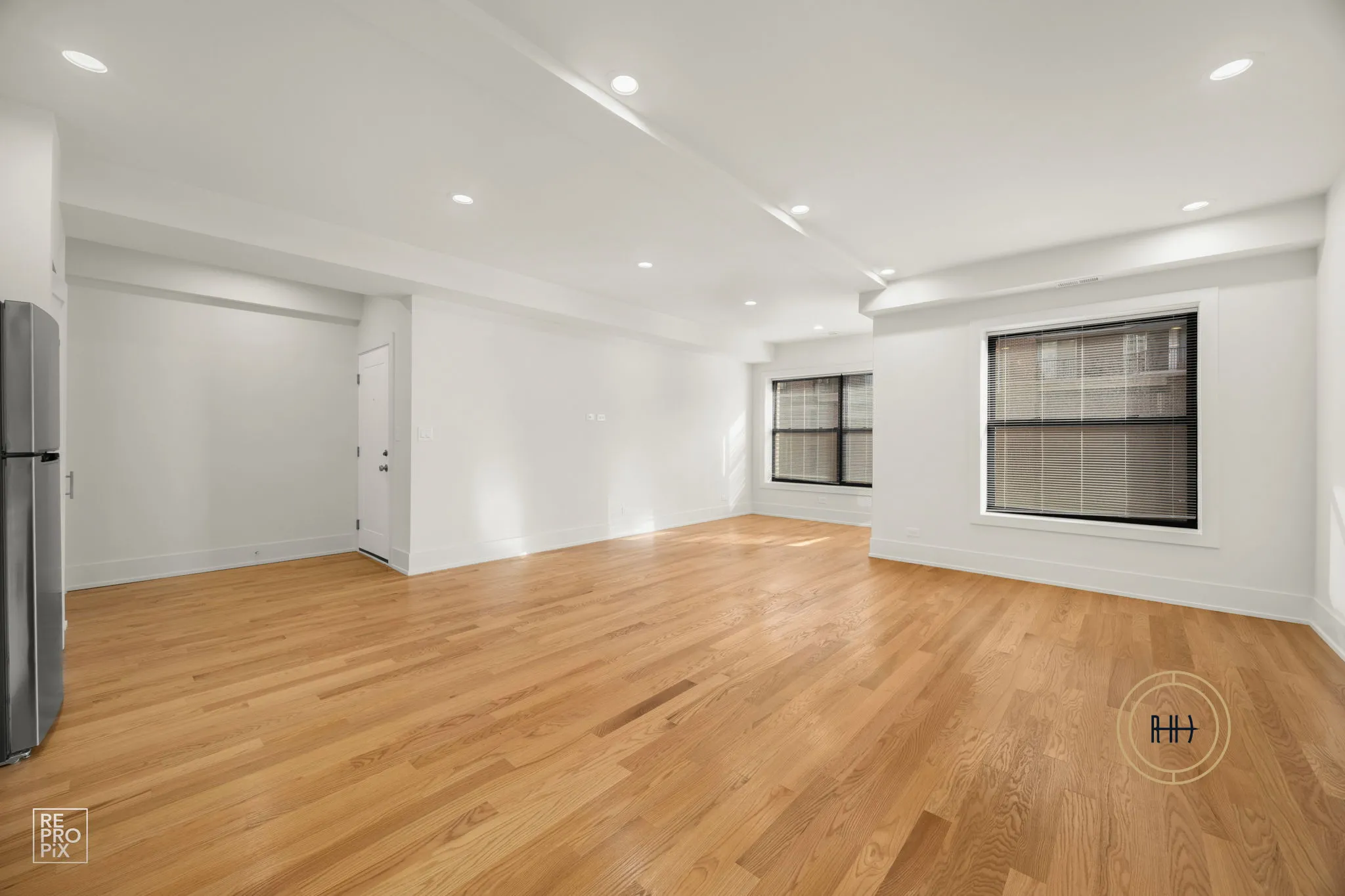 652 W Gordon Terrace   60613 60613-652GordontTerrace.com-unit#3W-Chicago-IL