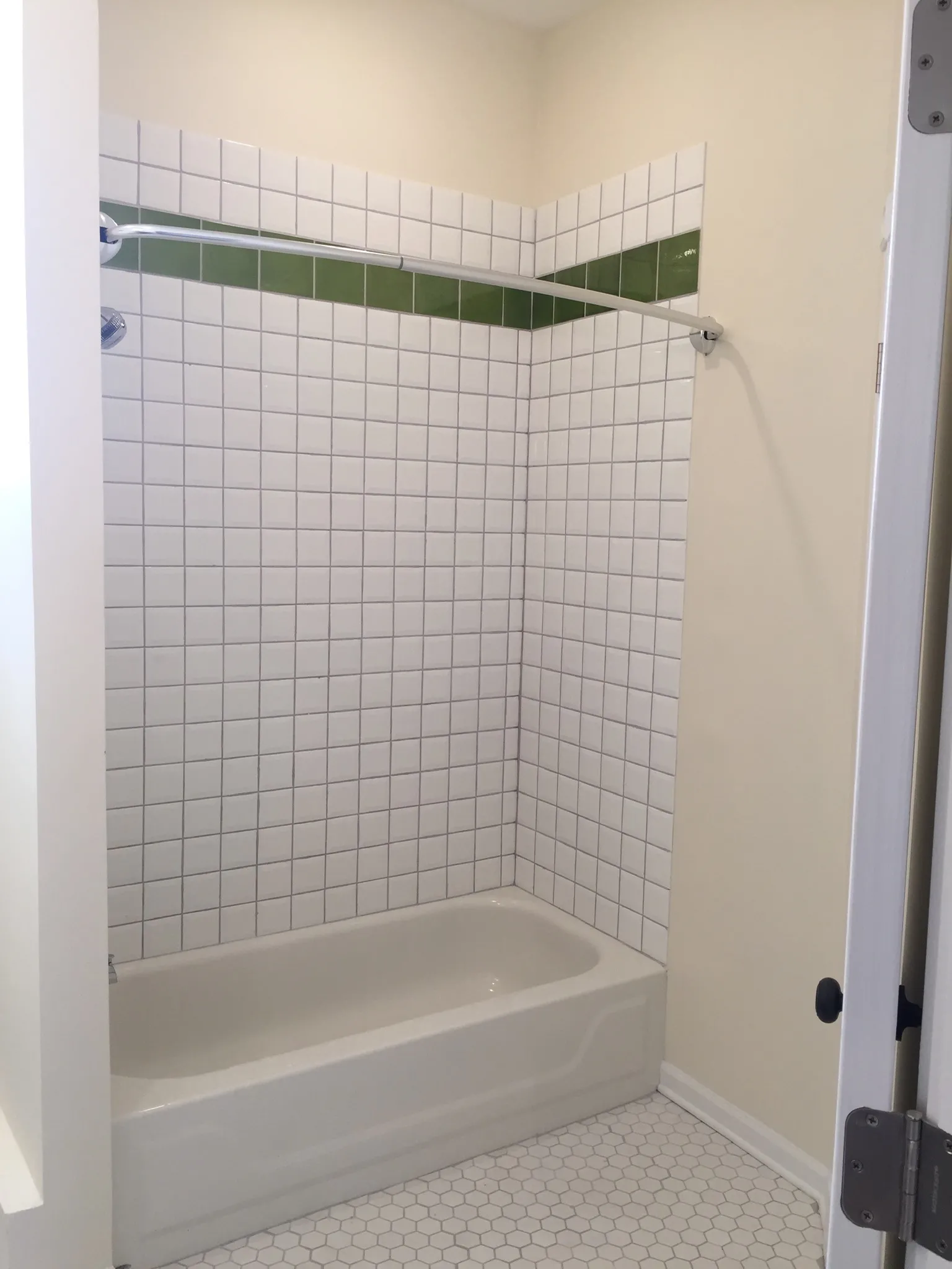 3033 W Belmont Ave 60618 60618-unit#2-Chicago-IL