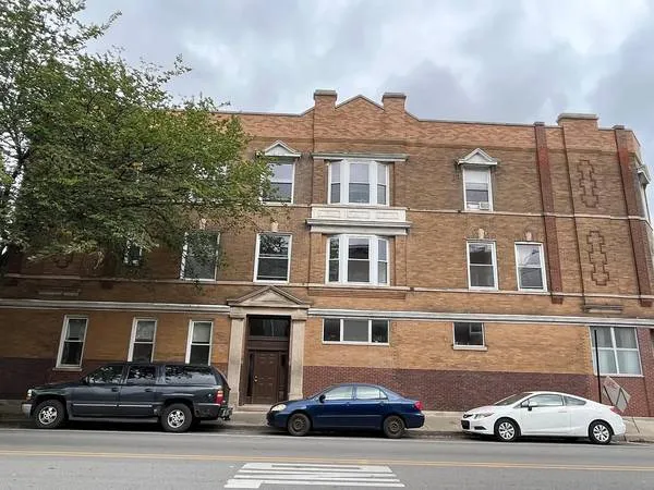 3556 W Wrightwood Ave 60647 60647-unit#1R-Chicago-IL