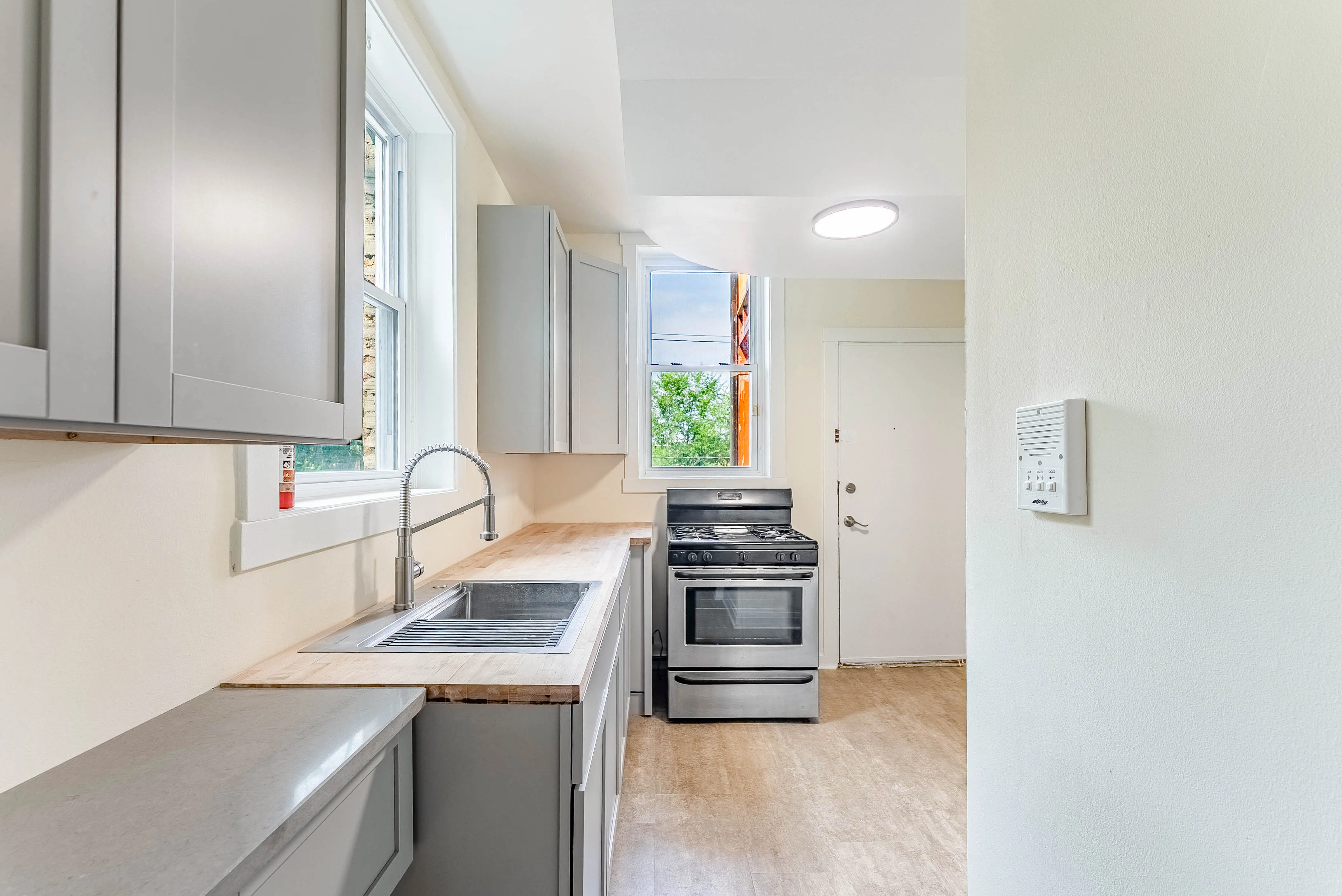 7630 N Marshfield Ave   60626 60626-unit#2-Chicago-IL