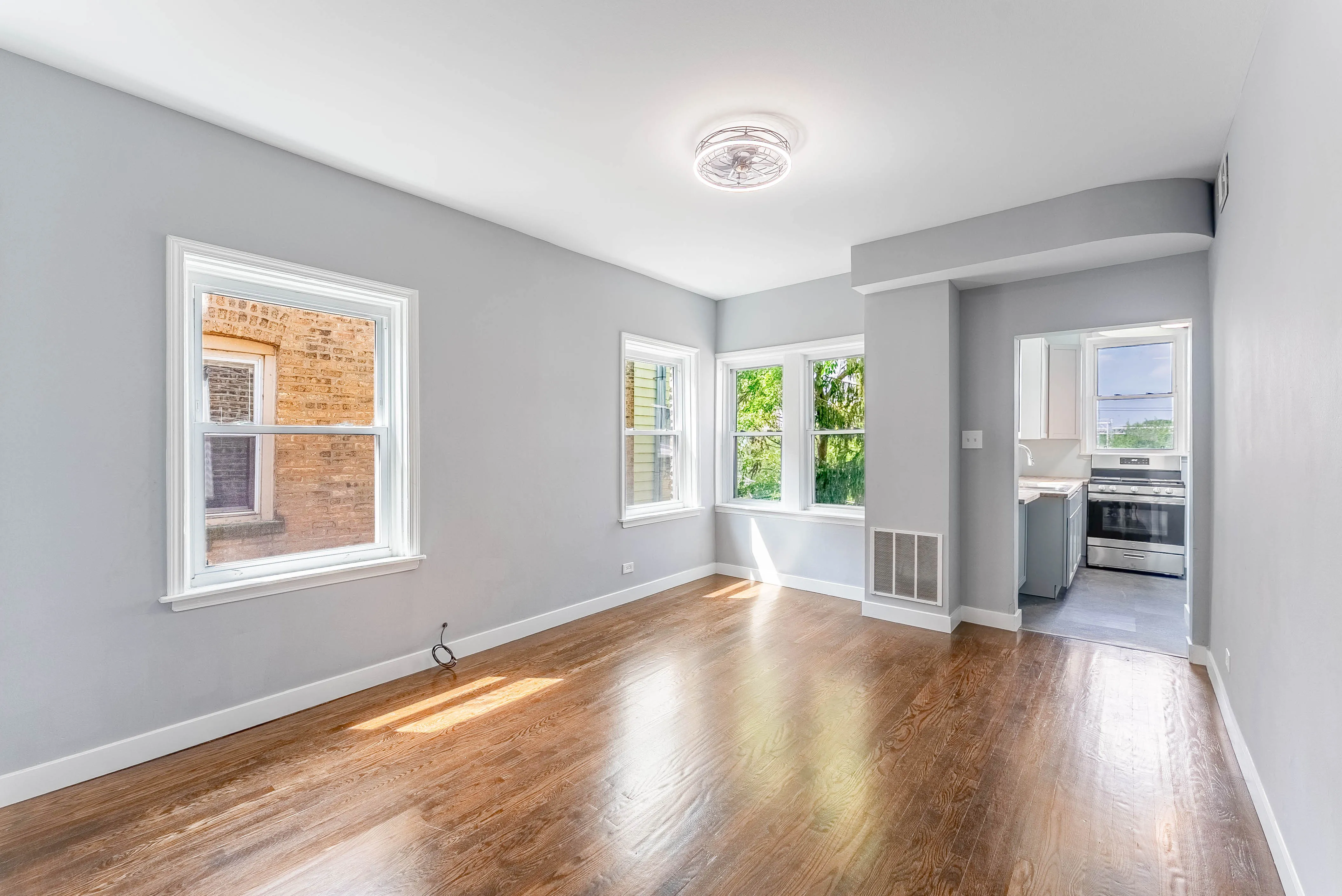 7630 N Marshfield Ave   60626 60626-unit#2-Chicago-IL