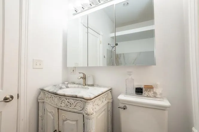 2329 N Geneva Terrace   60614 60614-unit#Garden-Chicago-IL