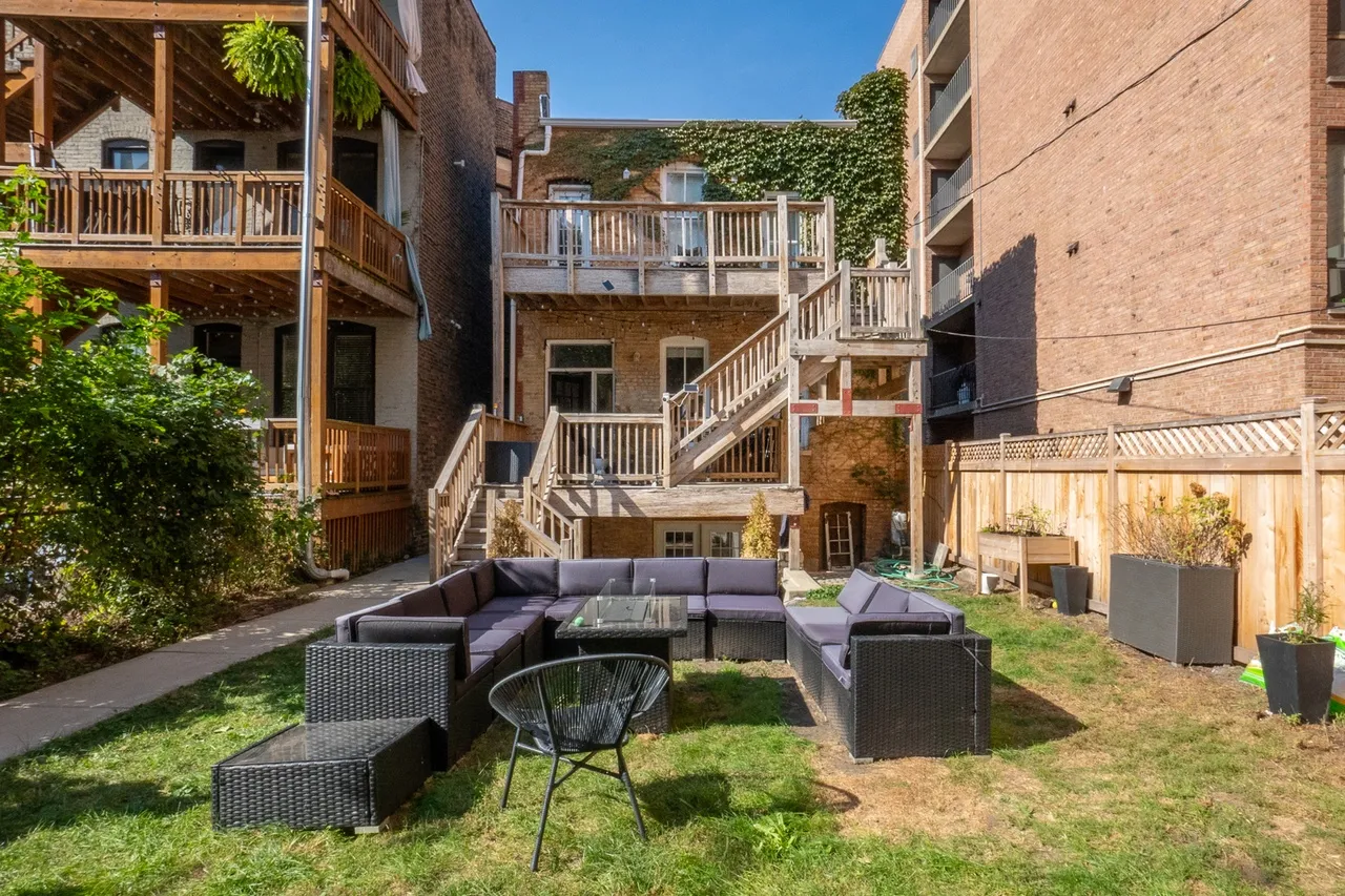 2329 N Geneva Terrace 60614 60614-unit#Garden-Chicago-IL
