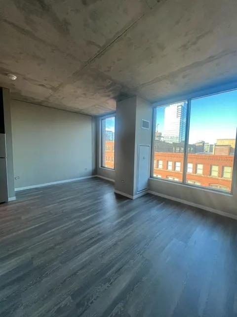 933 W Washington Blvd   60606 60606-unit#1101-Chicago-IL