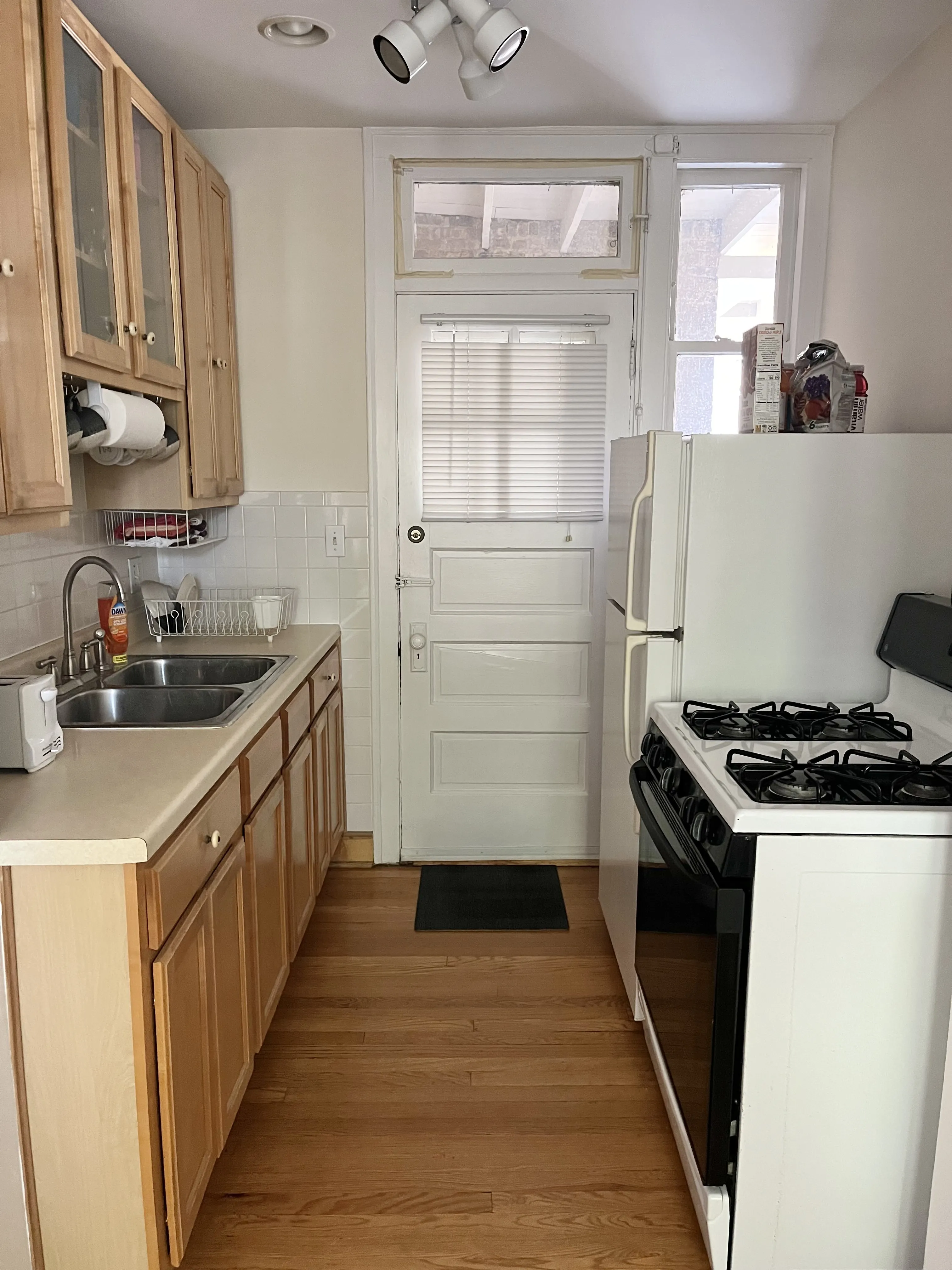 1902 W WAVELAND AVE 60613-MVK Apartments-unit#2nd-Chicago-IL