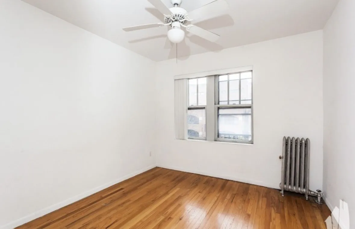 1341 W Addison St   60613 60613-unit#2A-Chicago-IL