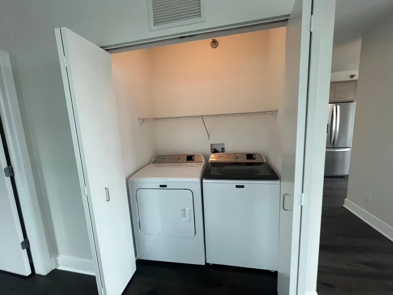 300 N Canal St   60606 60606-unit#1210-Chicago-IL