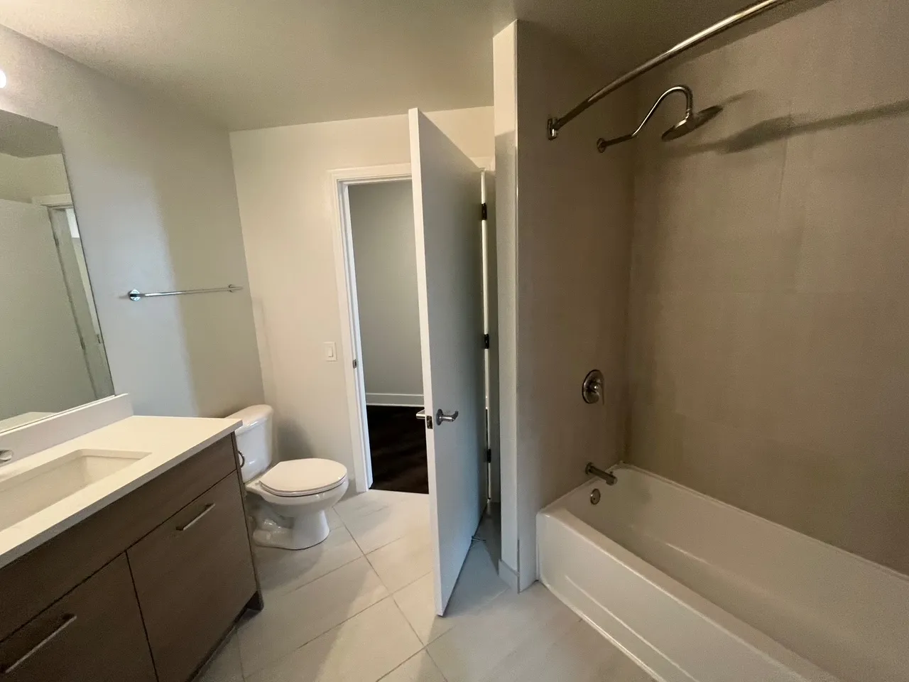 300 N Canal St   60606 60606-unit#1210-Chicago-IL