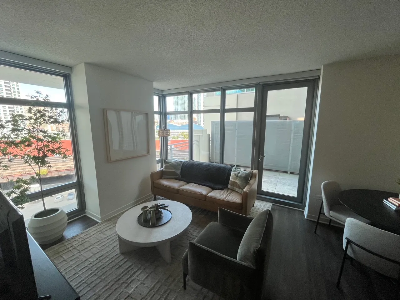 555 W Kinzie St   60654 60654-unit#2011-Chicago-IL