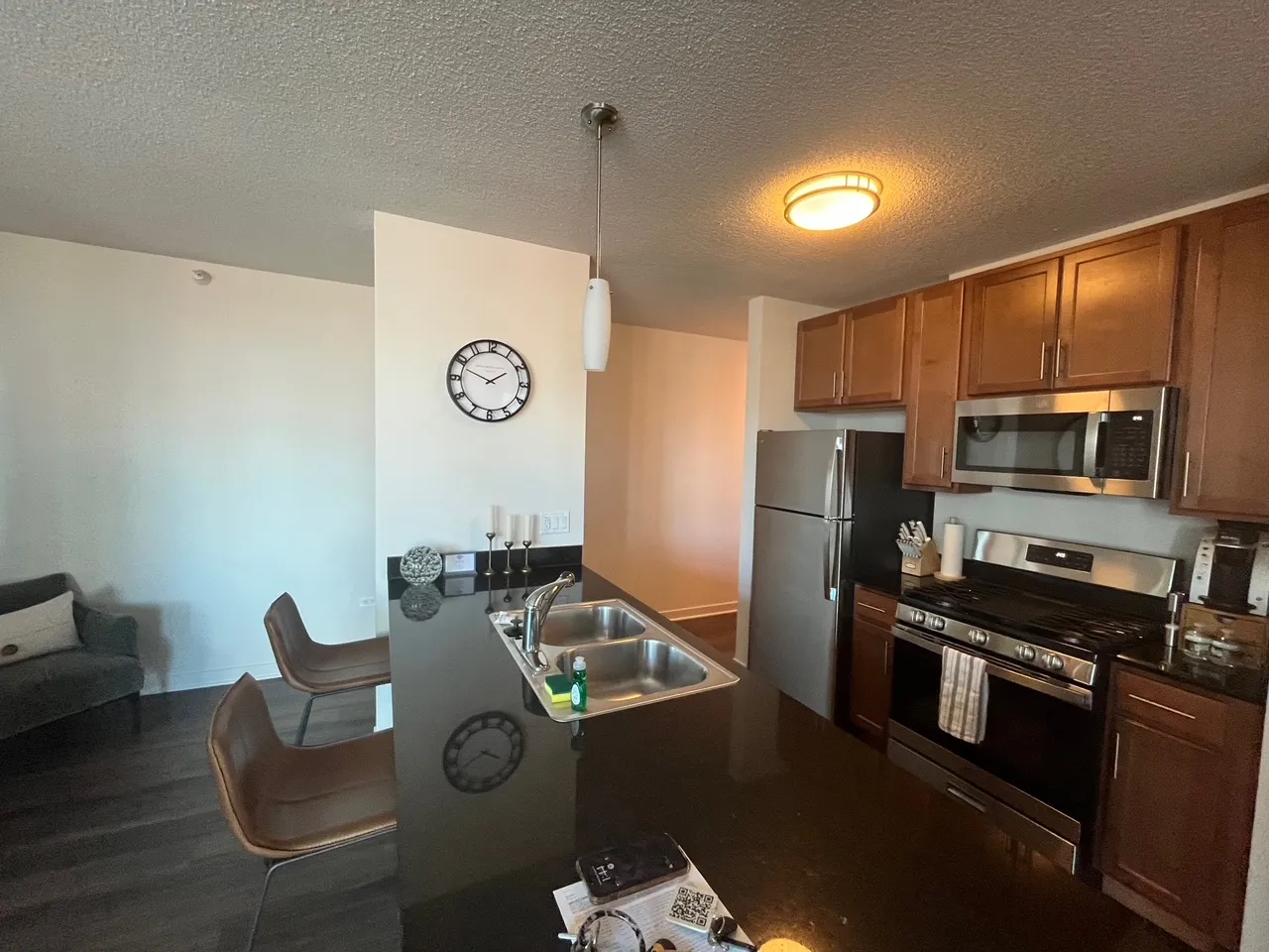 555 W Kinzie St   60654 60654-unit#2011-Chicago-IL