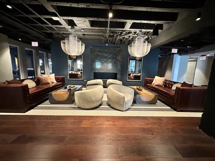 150 N Ashland Ave 60607 60607-unit#617-Chicago-IL