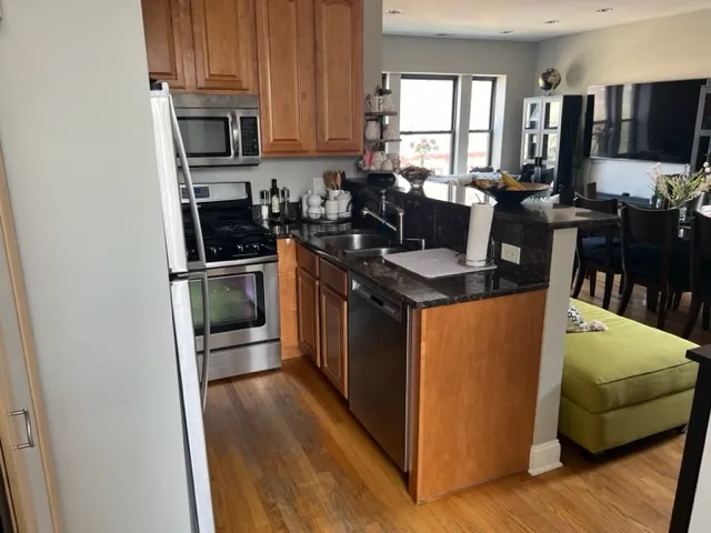 3253 W Lawrence Ave 60625 60625-The Lawrence Spaulding-unit#3D-Chicago-IL