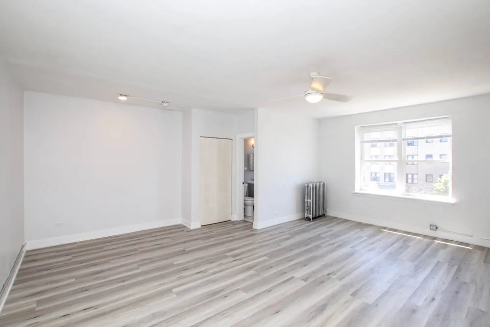 5920 N Ridge Ave 60660 60660-The Mable Exchange-unit#209-Chicago-IL