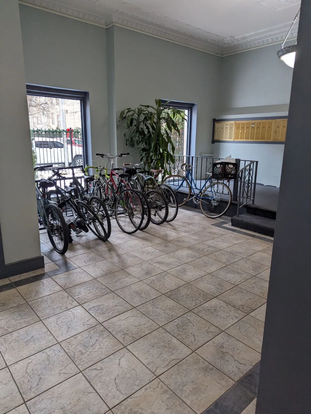 5726 N Winthrop Ave   60660 60660-unit#G4-Chicago-IL