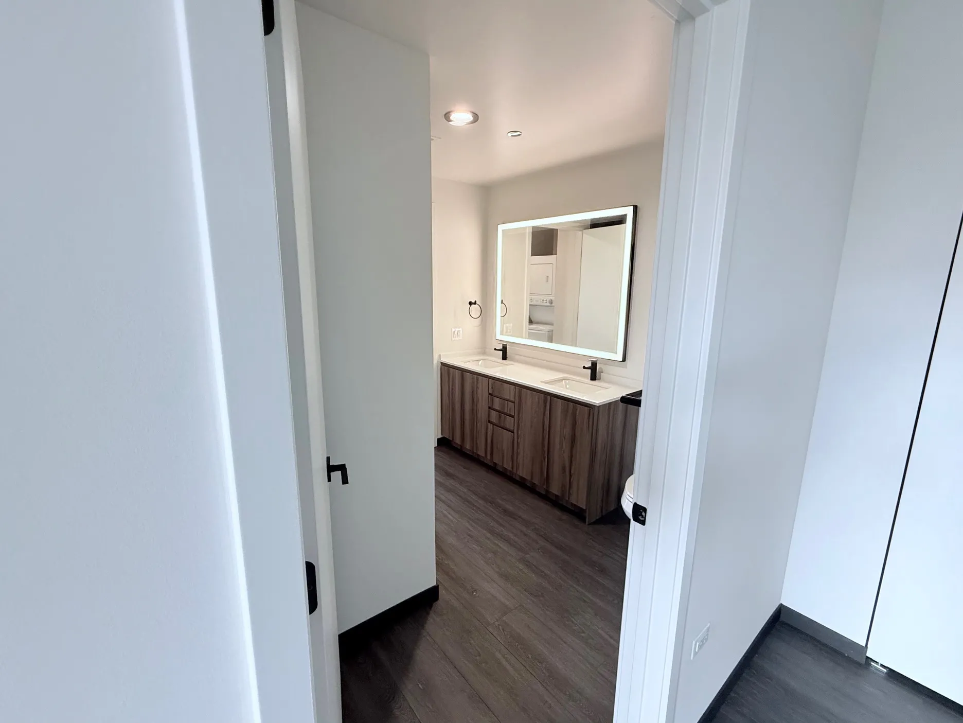 150 N Ashland Ave 60607 60607-unit#617-Chicago-IL