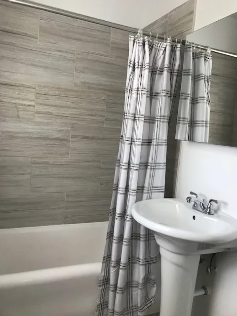 1501 N Kolin Ave   60651 60651-unit#3-Chicago-IL