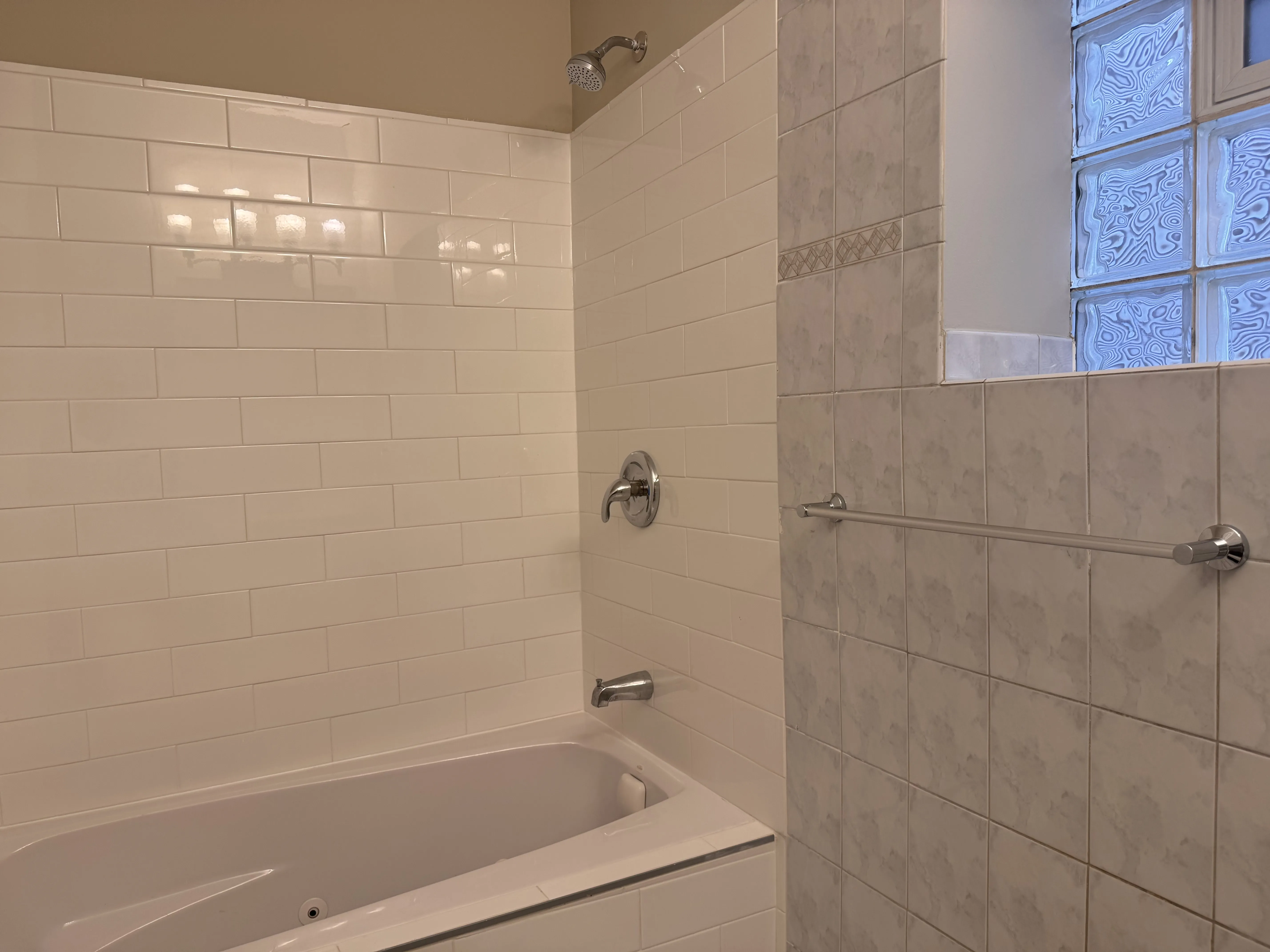 3834 N Hermitage Ave   60613 60613-unit#1-Chicago-IL