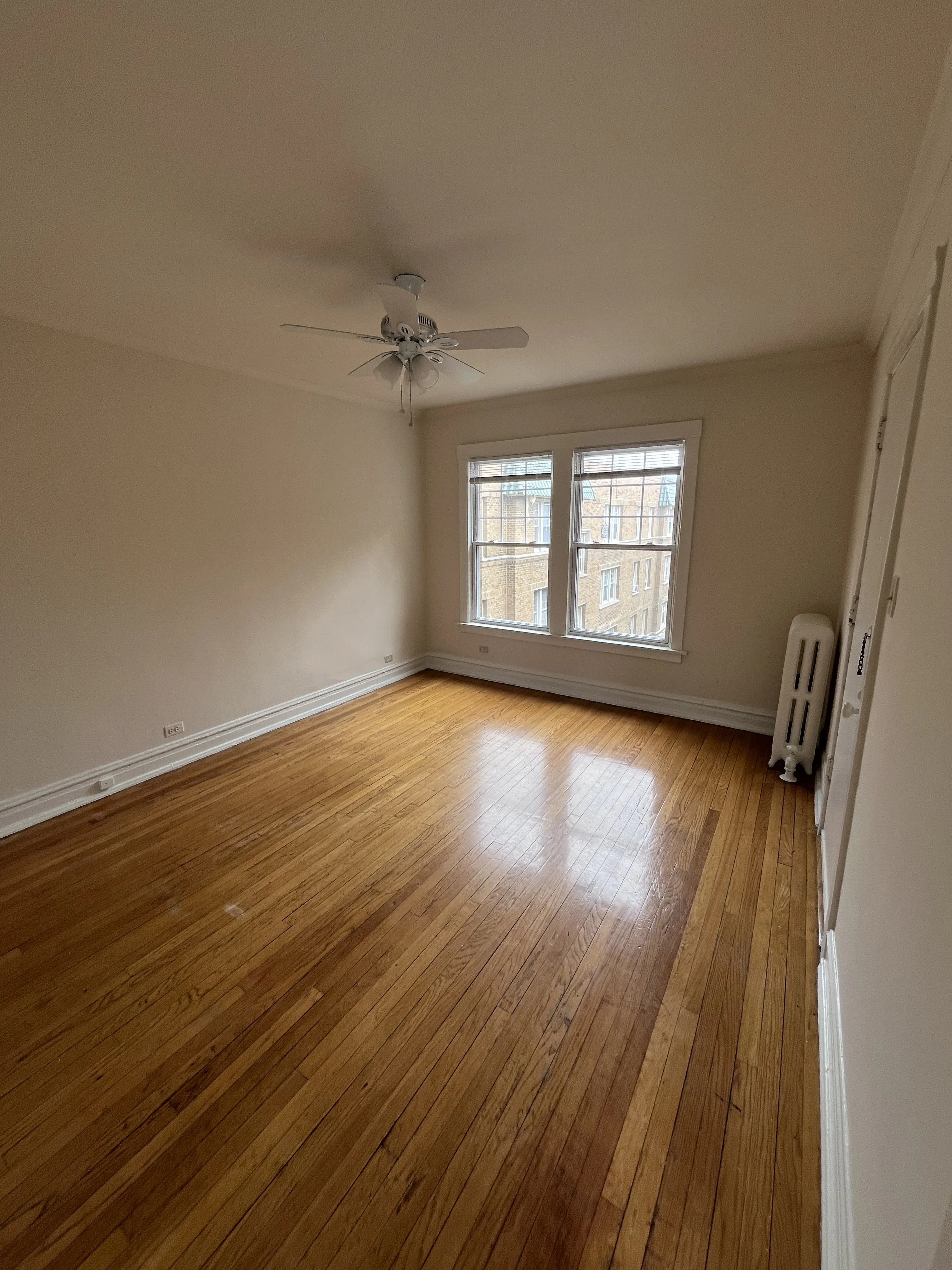 6604 N Ashland Ave 60626 60626-unit#2J-Chicago-IL