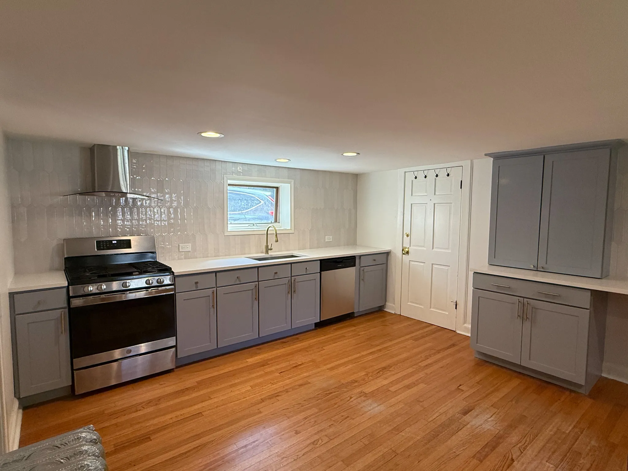 1421 Dewey Ave   60201 60201-unit#Rear-Evanston-IL