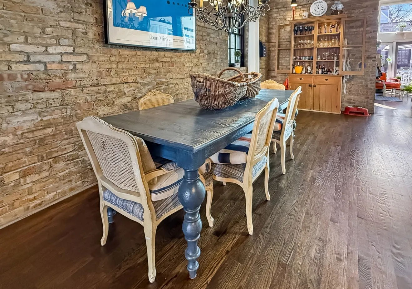 1917 W Belmont Ave   60657 60657-1917 w belmont-unit#1stfloor-Chicago-IL