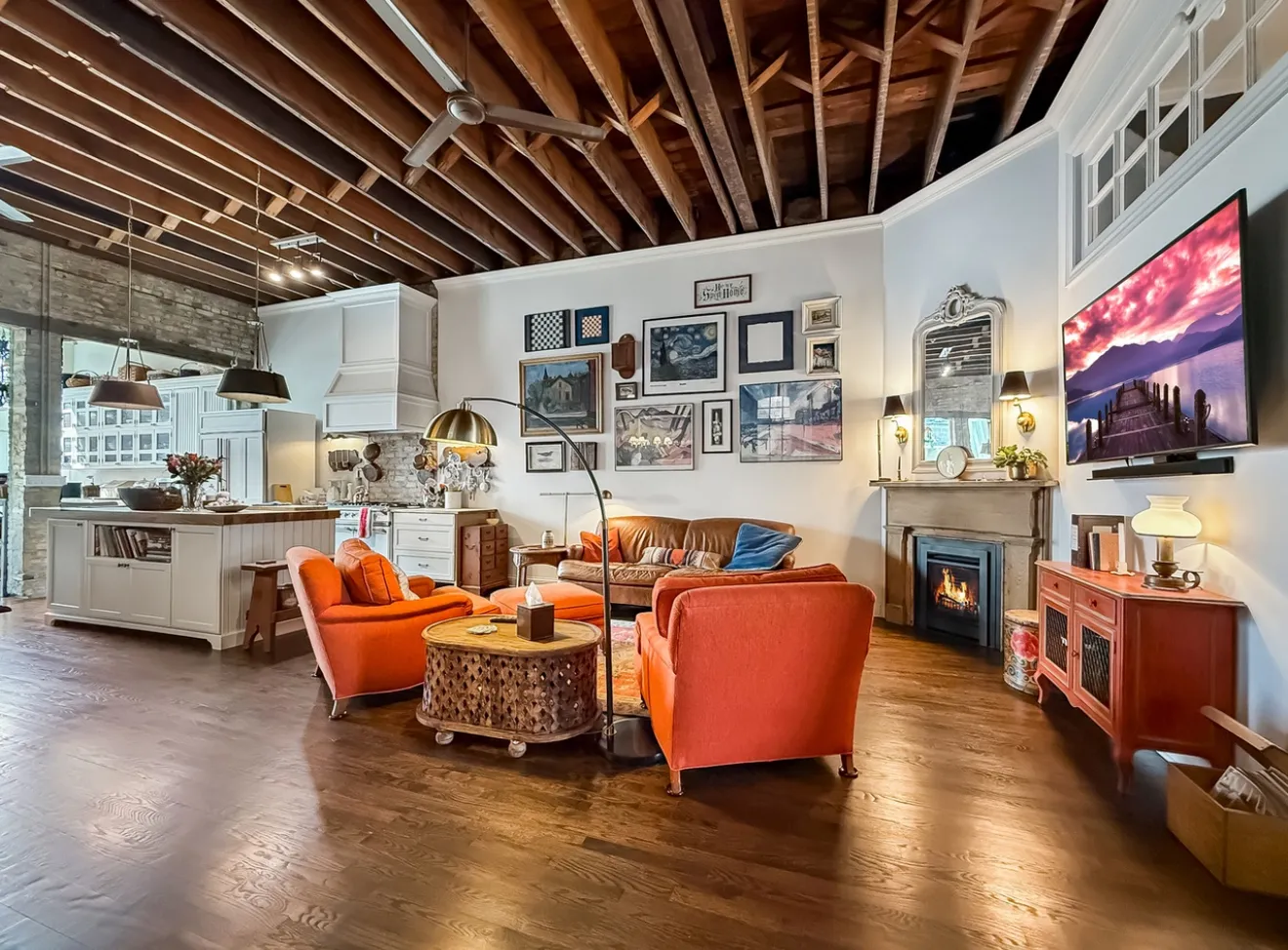 1917 W Belmont Ave   60657 60657-1917 w belmont-unit#1stfloor-Chicago-IL