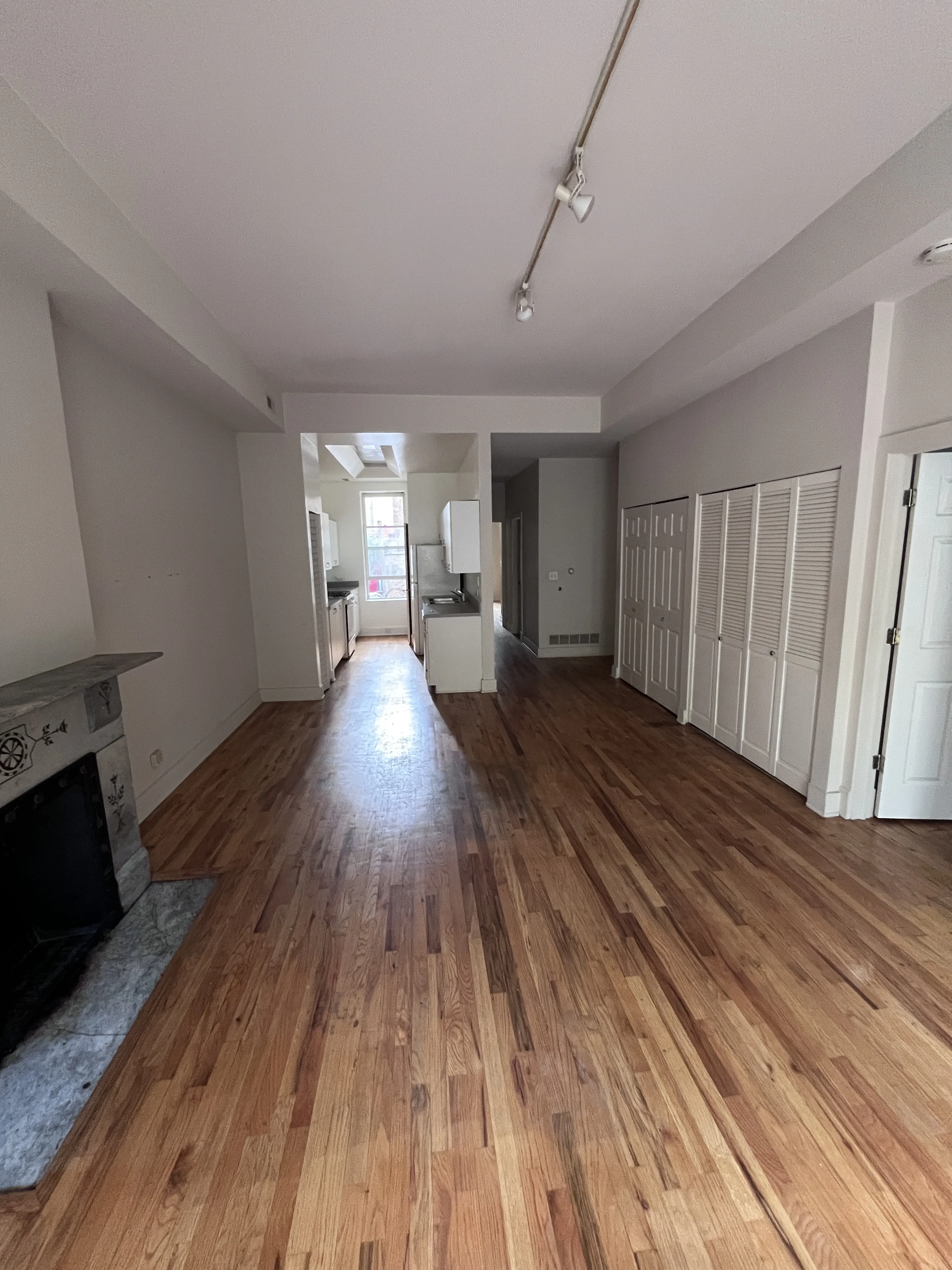 9 E Superior St   60611 60611-unit#301-Chicago-IL