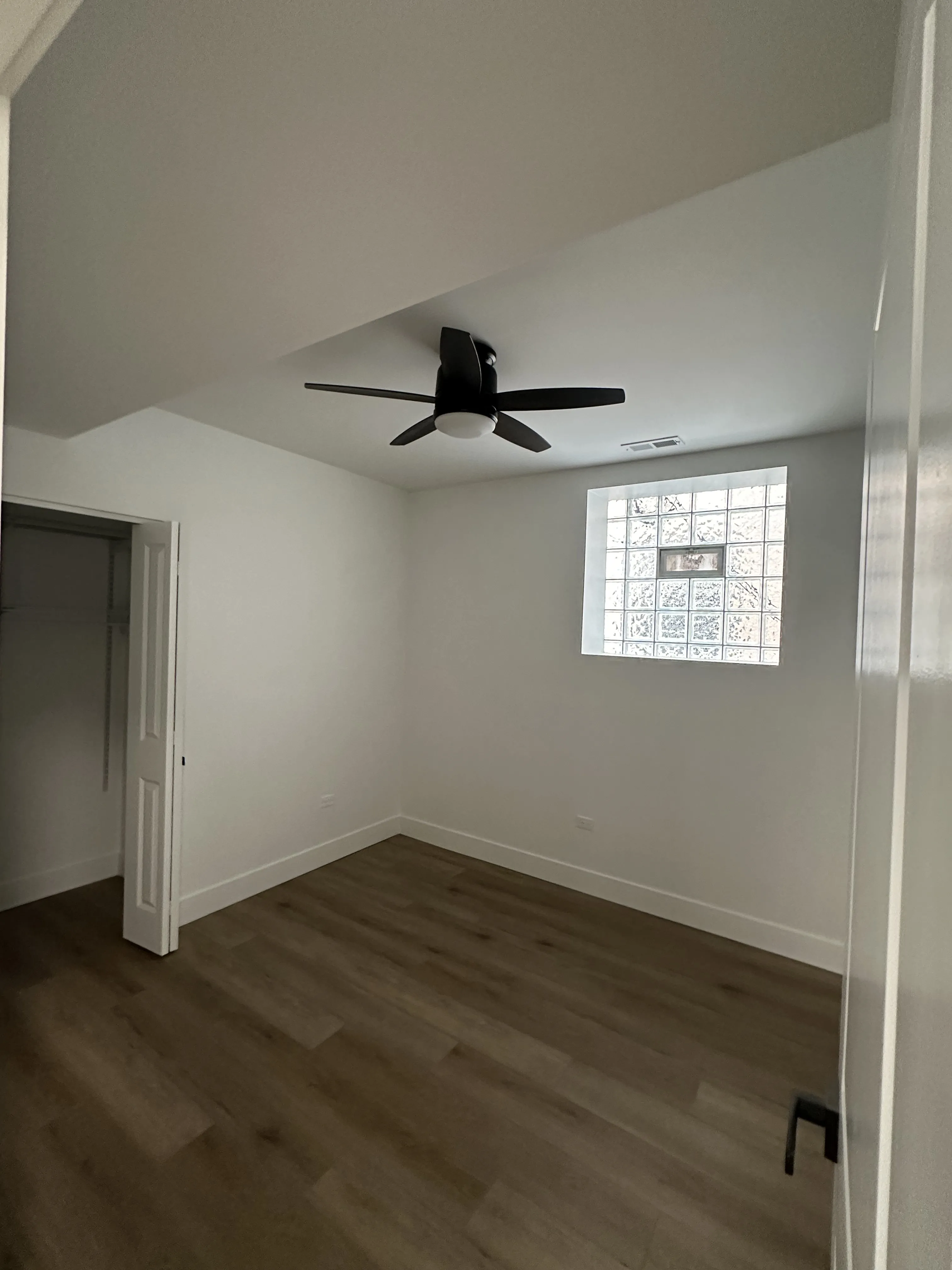 3243 W Thomas St 60651 60651-Rent-unit#1b-Chicago-IL