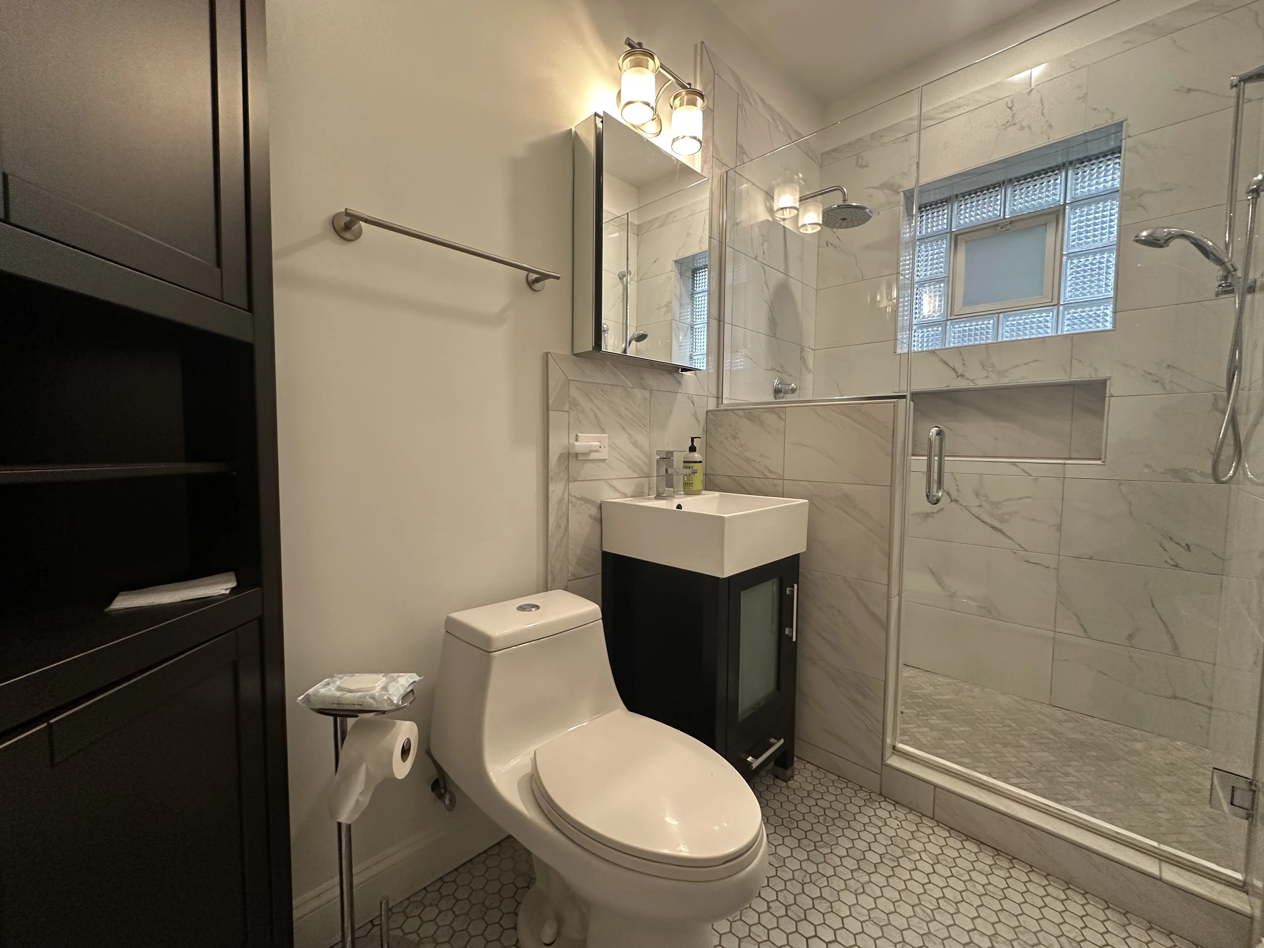 4918 N Troy St 60625 60625-Chicago-IL