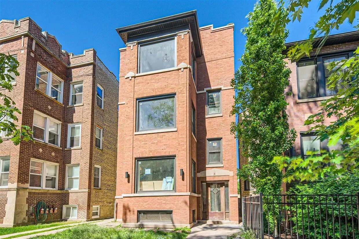 4908 N Rockwell St 60625 60625-unit#2-Chicago-IL