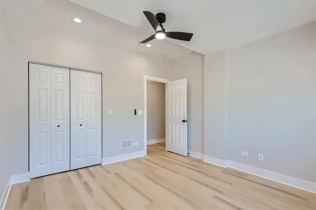 4908 N Rockwell St   60625 60625-unit#2-Chicago-IL