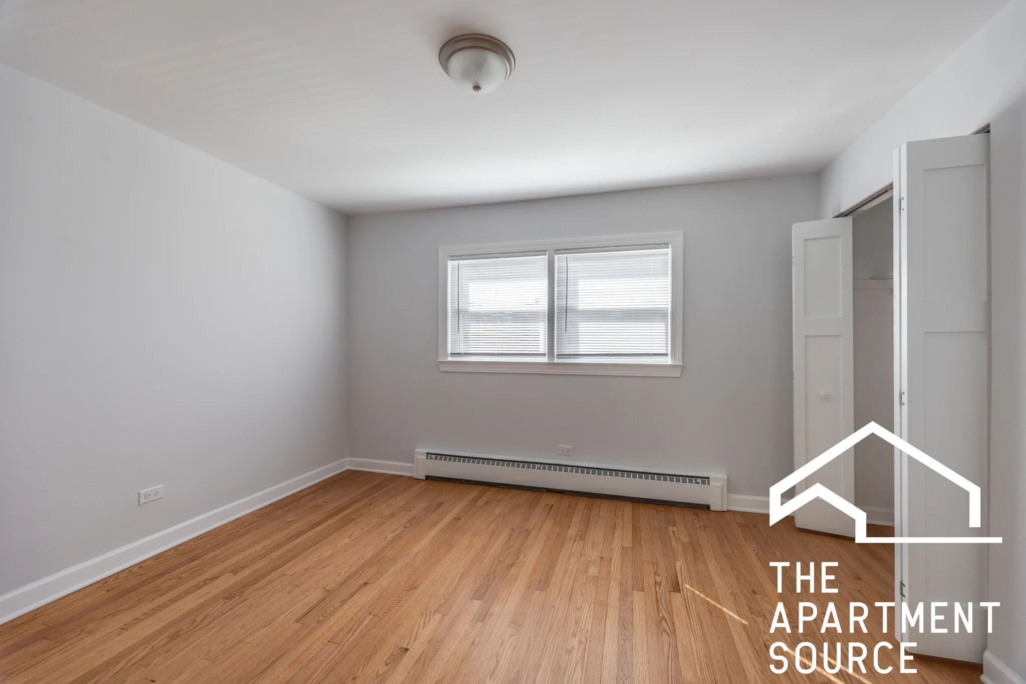 5824 W Lawrence Ave 60630 60630-unit#2SE-Chicago-IL