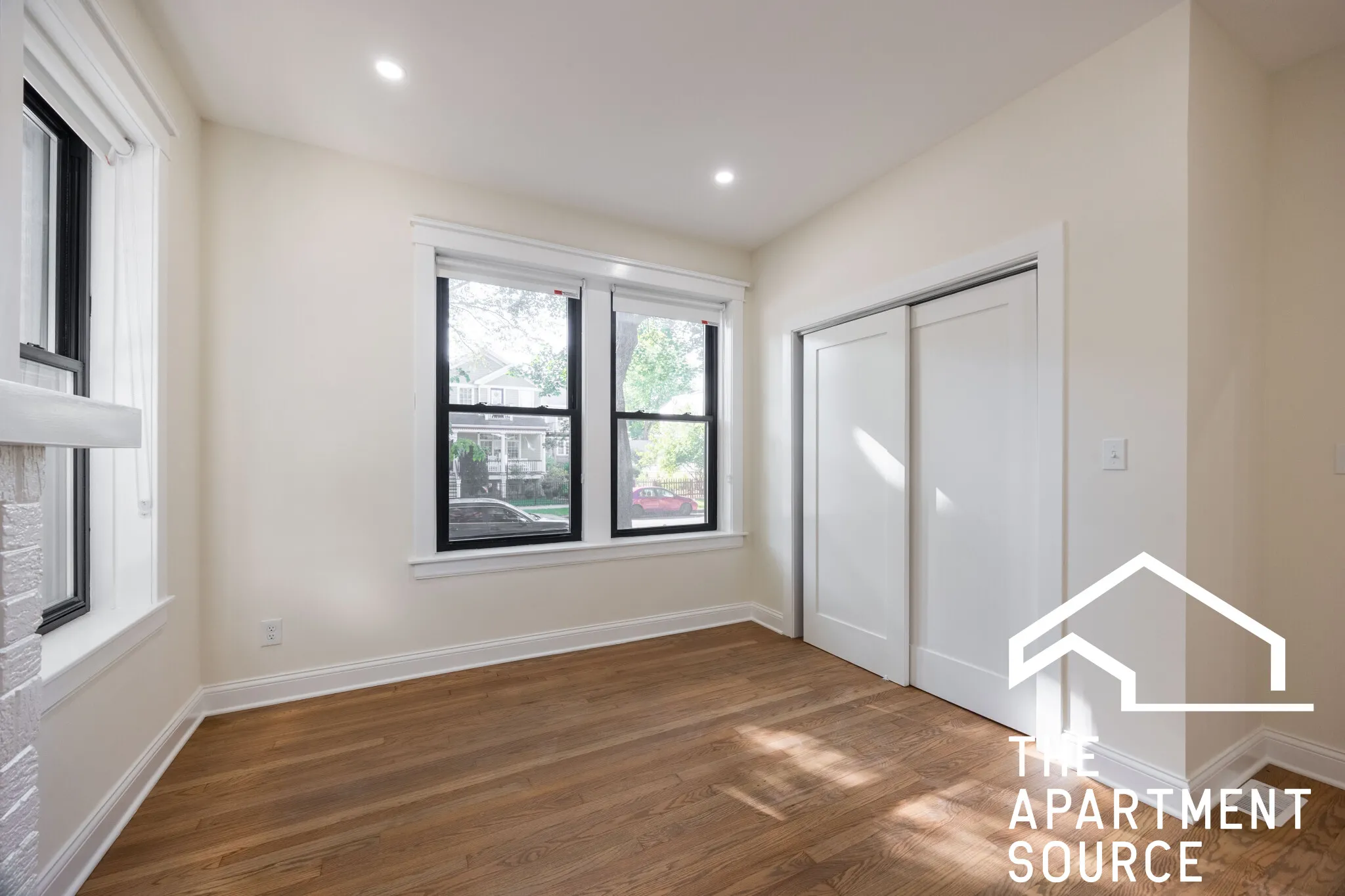4636 N Hamilton Ave 60625 60625-unit#1S-Chicago-IL