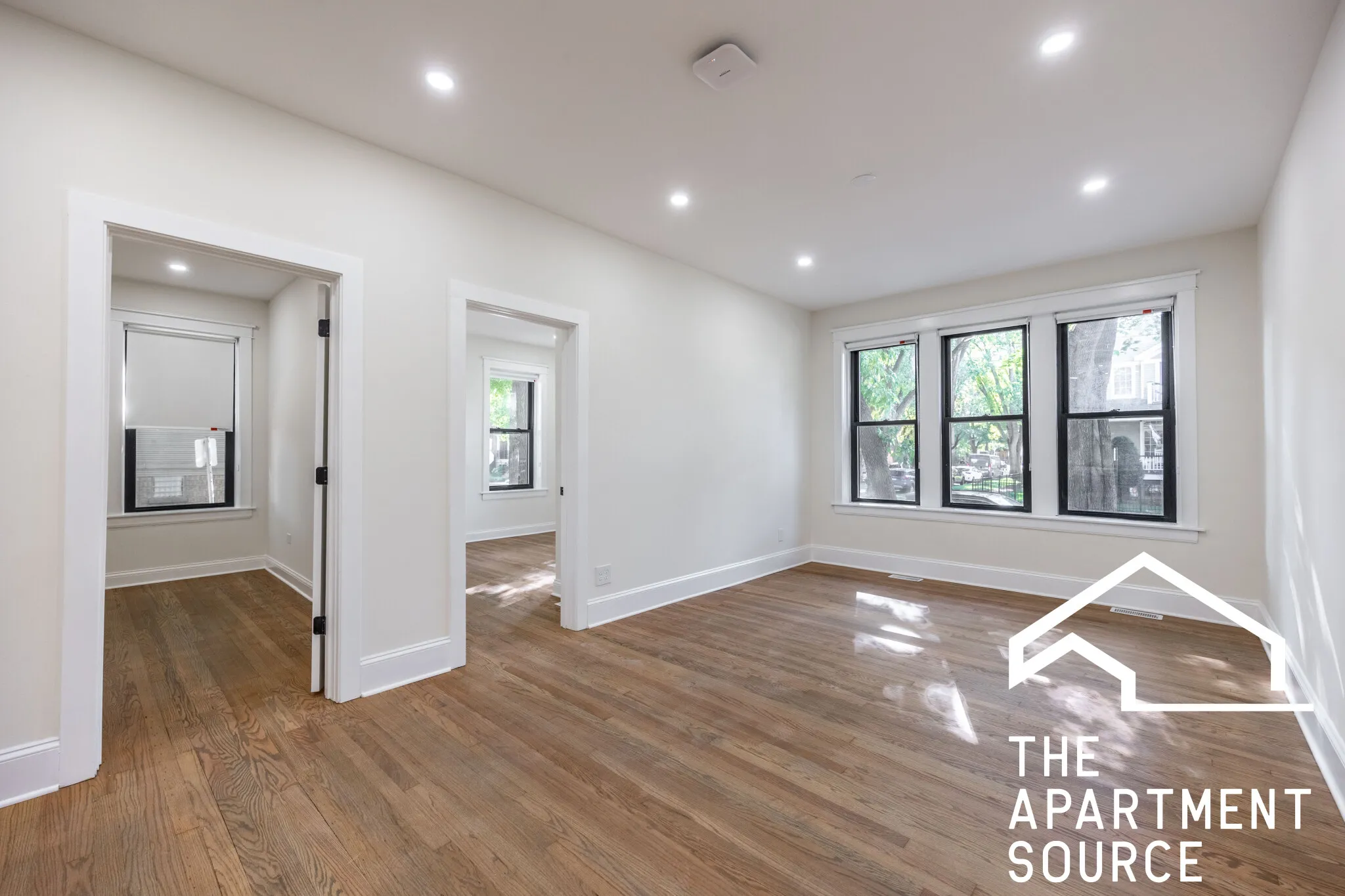 4636 N Hamilton Ave 60625 60625-unit#1S-Chicago-IL