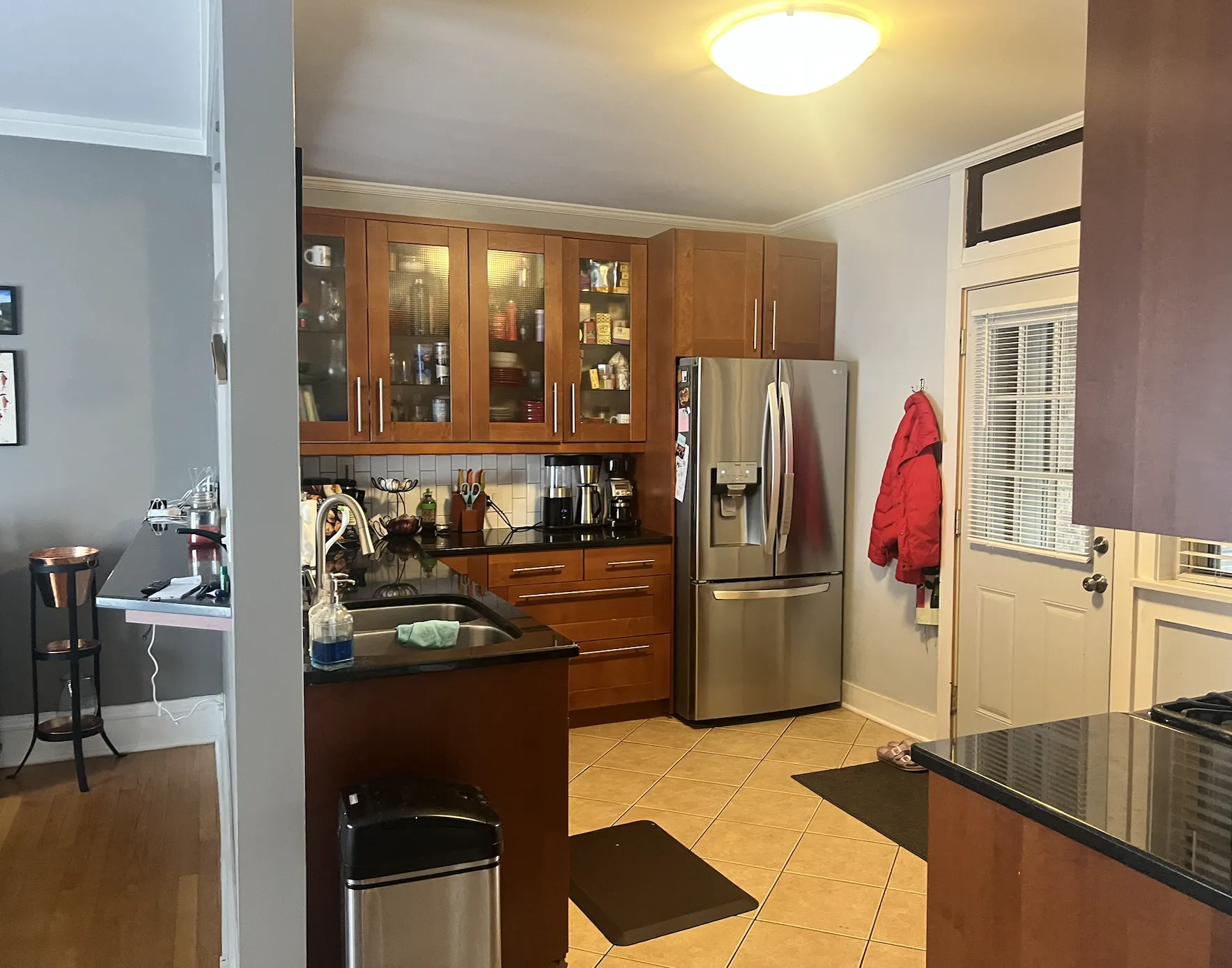 920 W Waveland Ave   60613 60613-unit#3-Chicago-IL